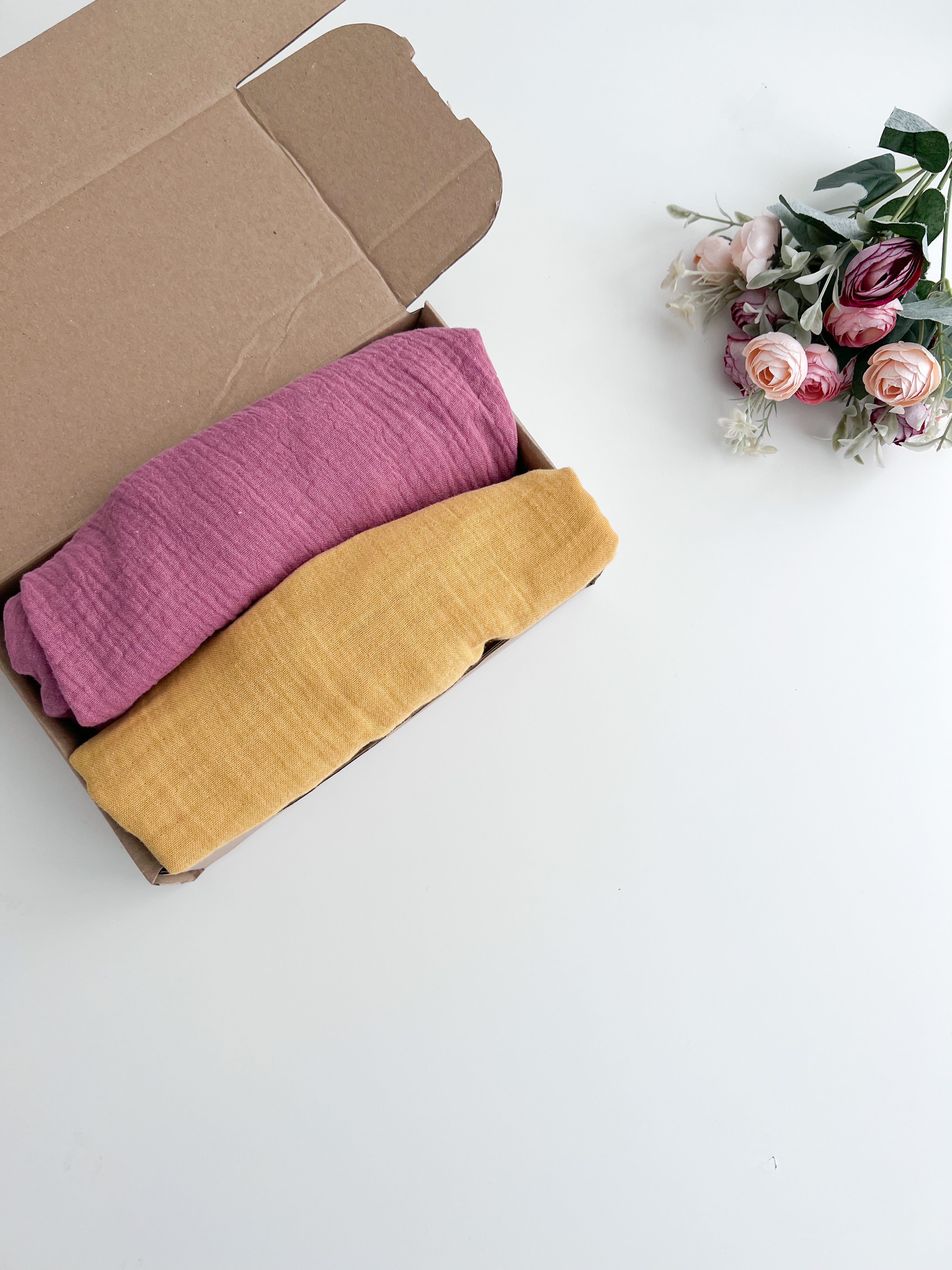 Crib Sheets - Red | Yellow