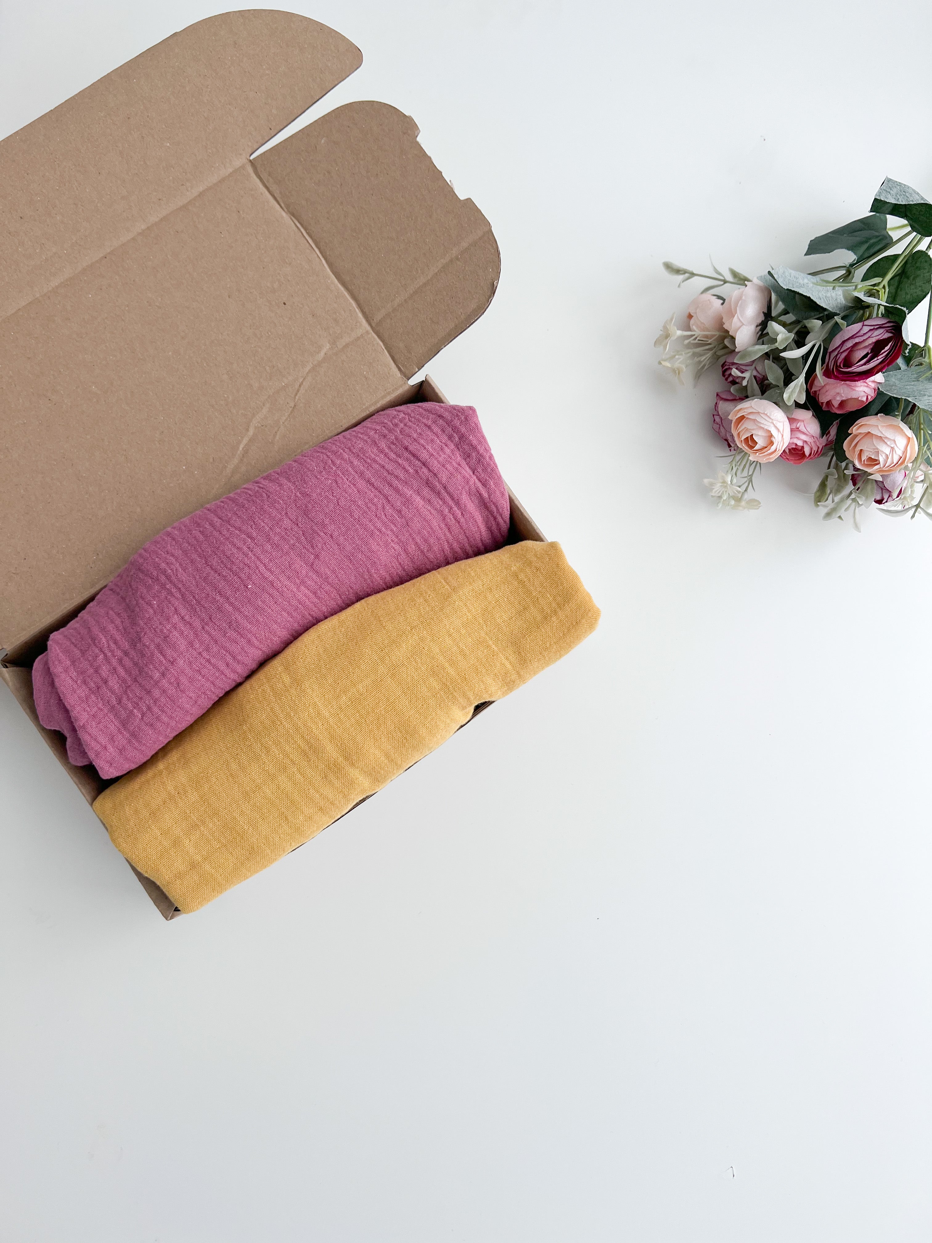 Crib Sheets - Red | Yellow
