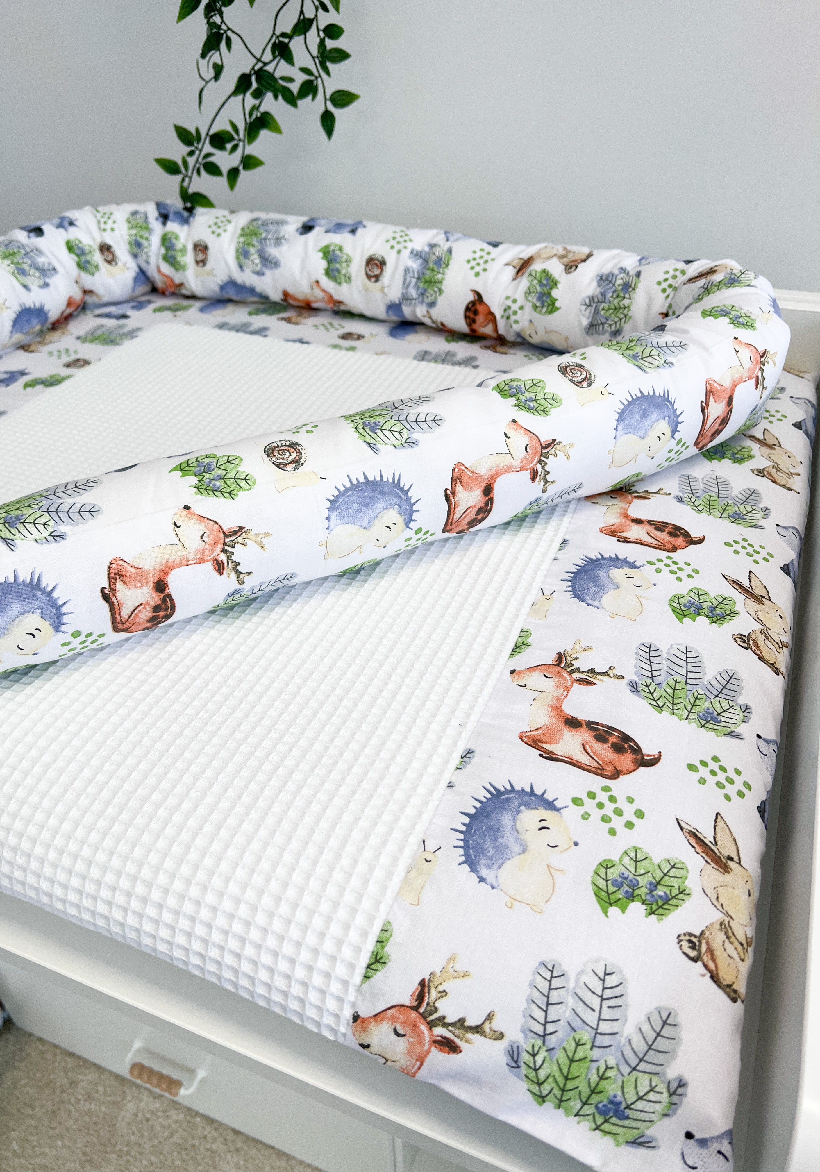 Cotton changing pad - Hedgehogs
