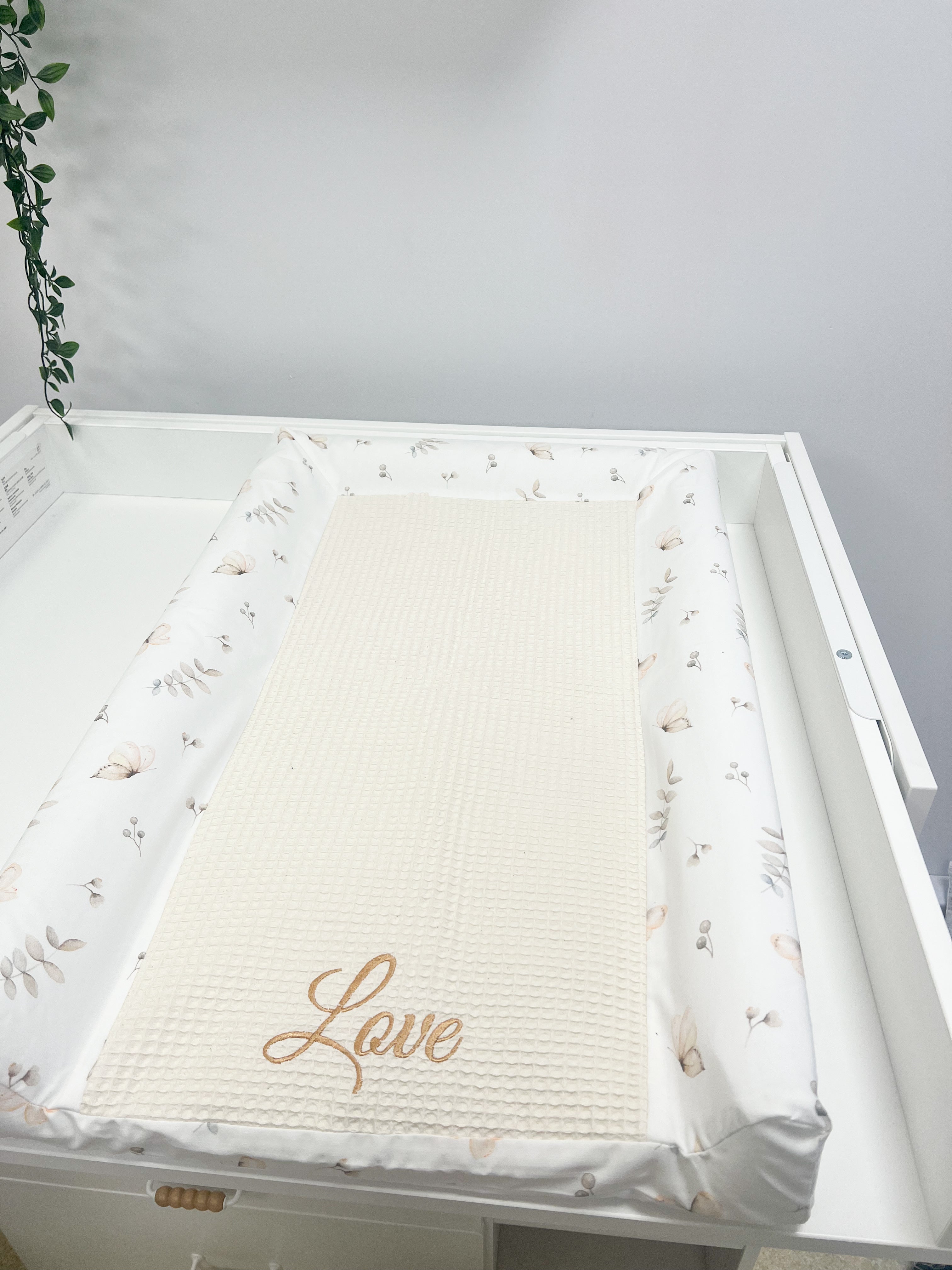 Changing pad cover - Butterfly
