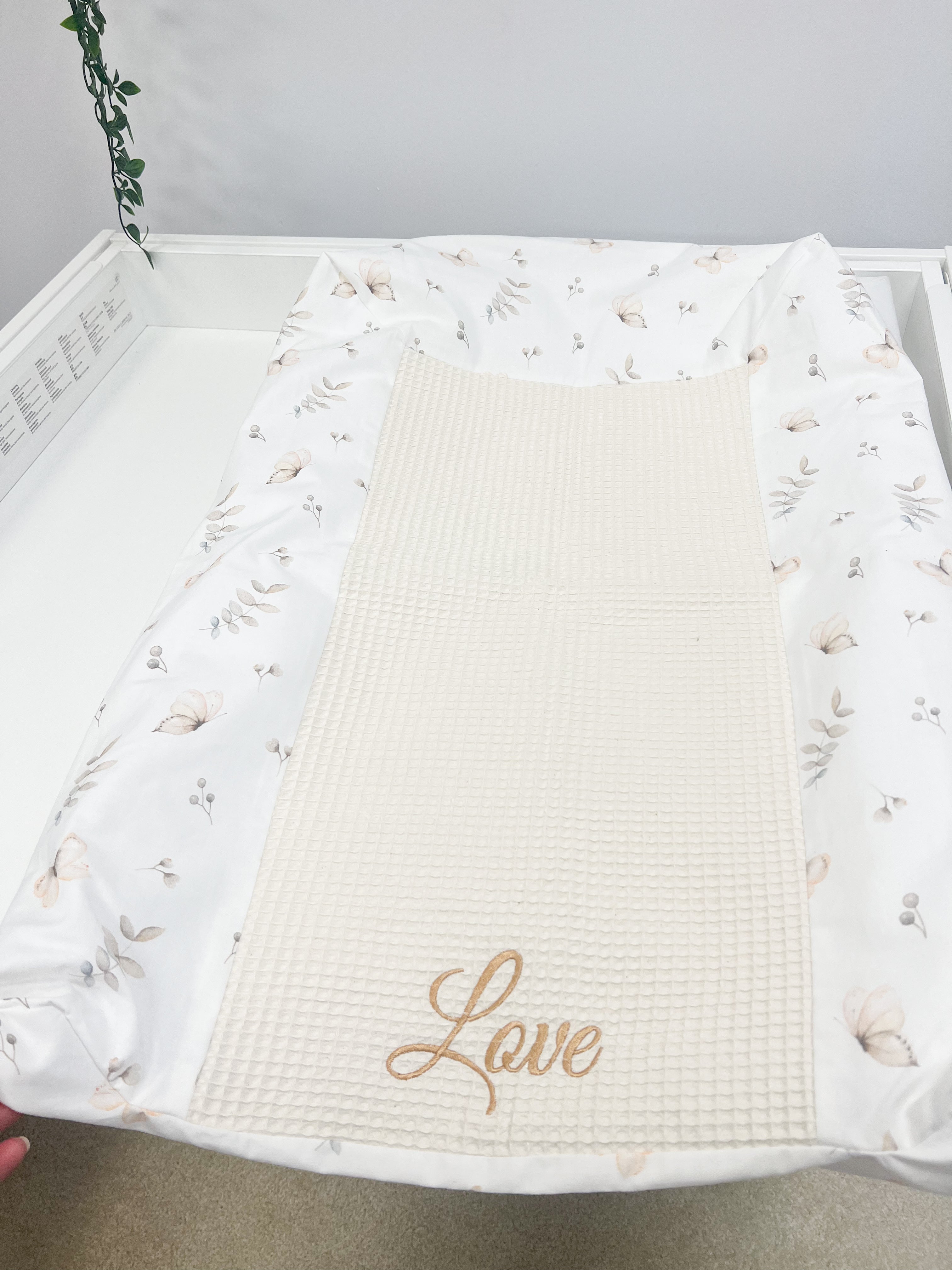 Changing pad cover - Butterfly