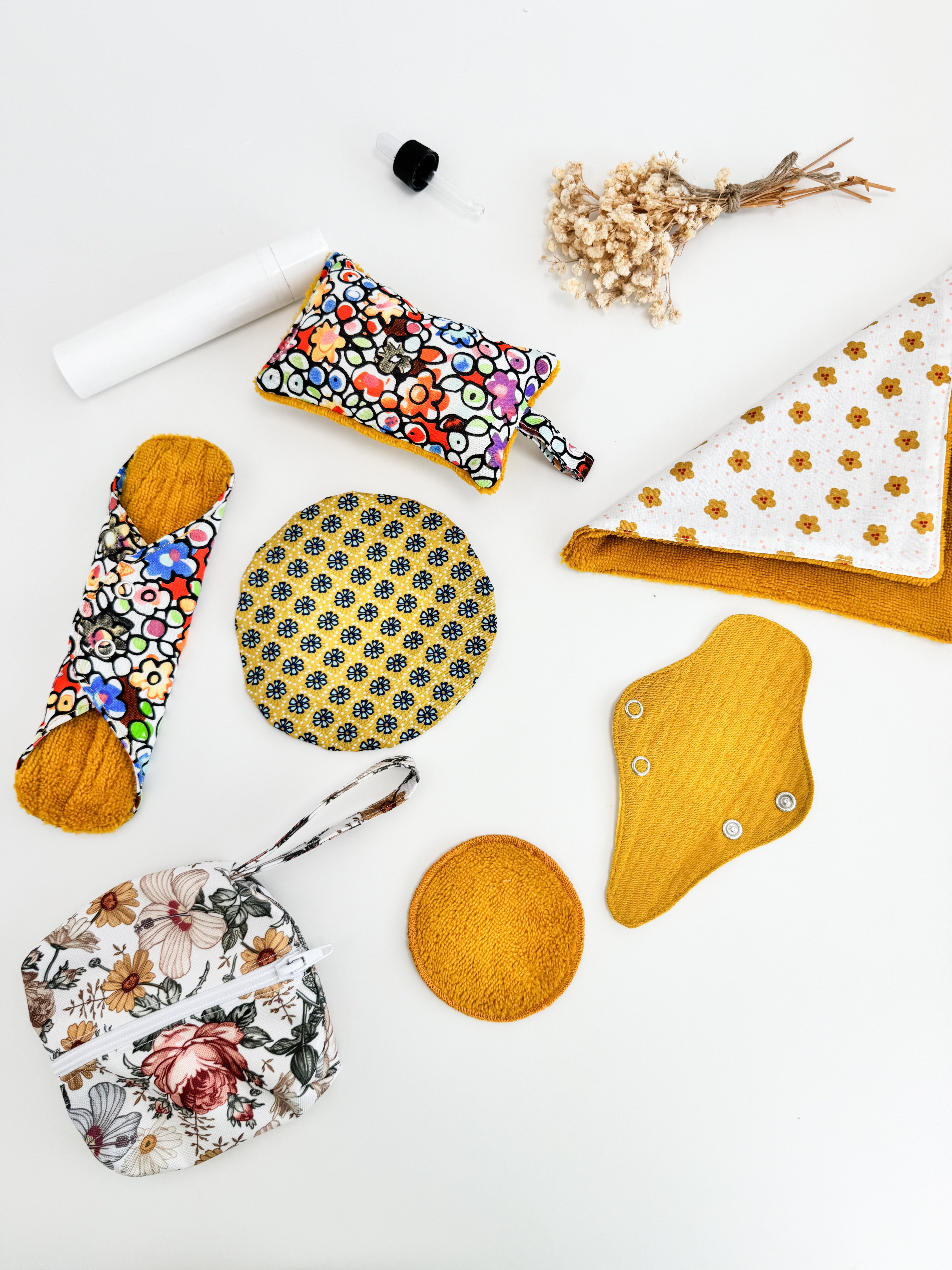 Menstrual cloth pads- Yellow flowers
