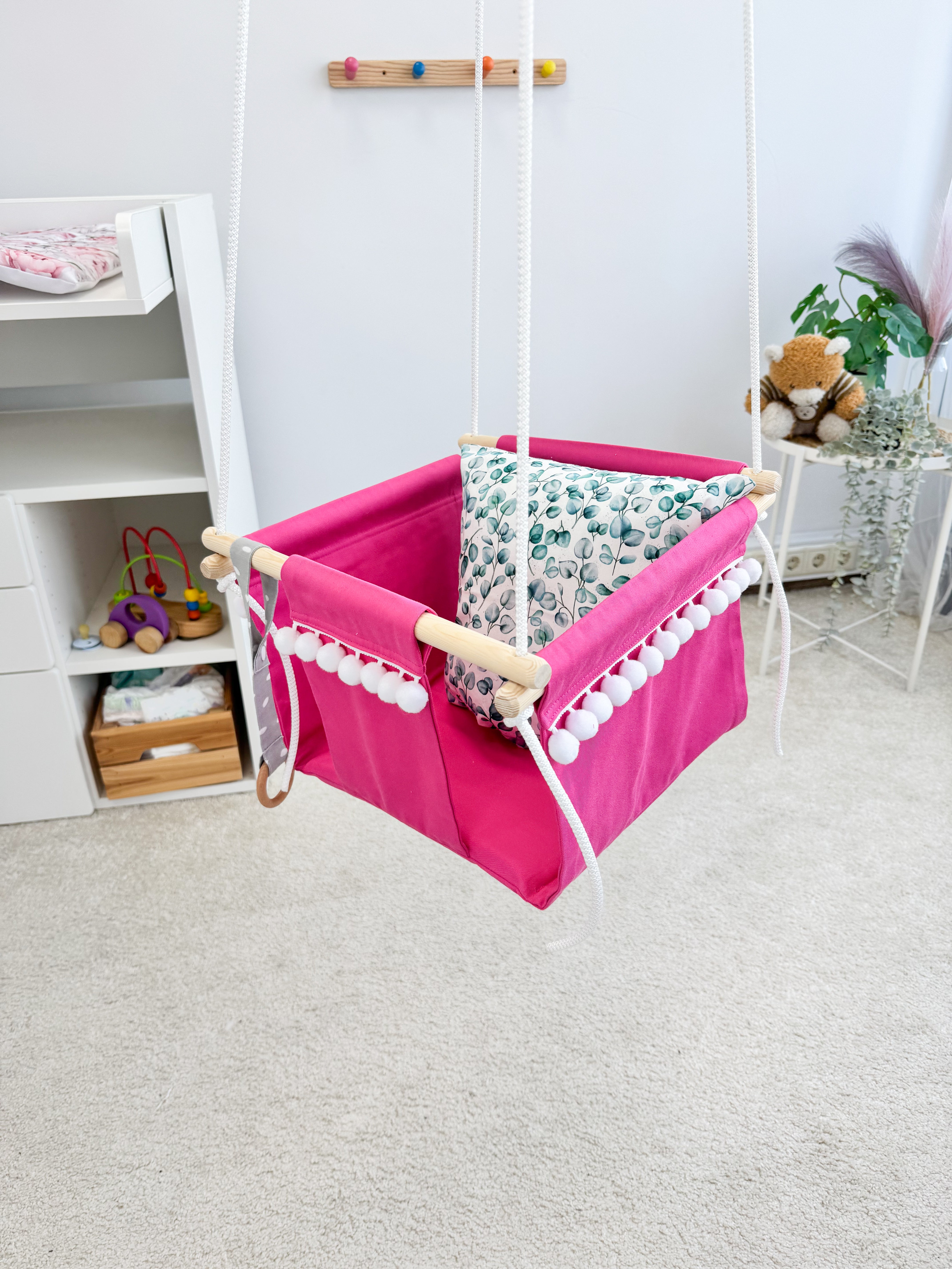 Pink Swing "Eucalyptus"