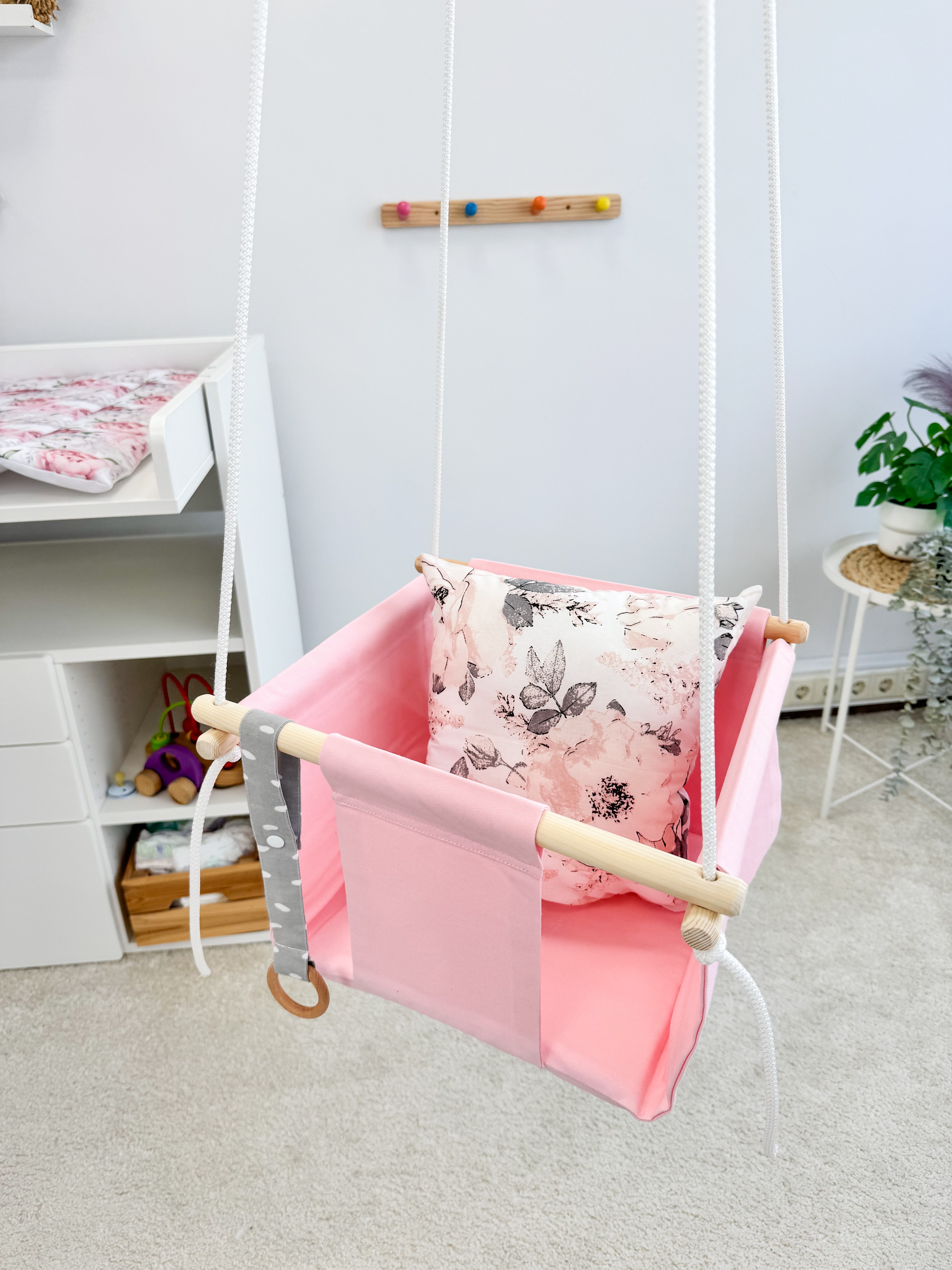 Pastel pink Swing "Flowers"