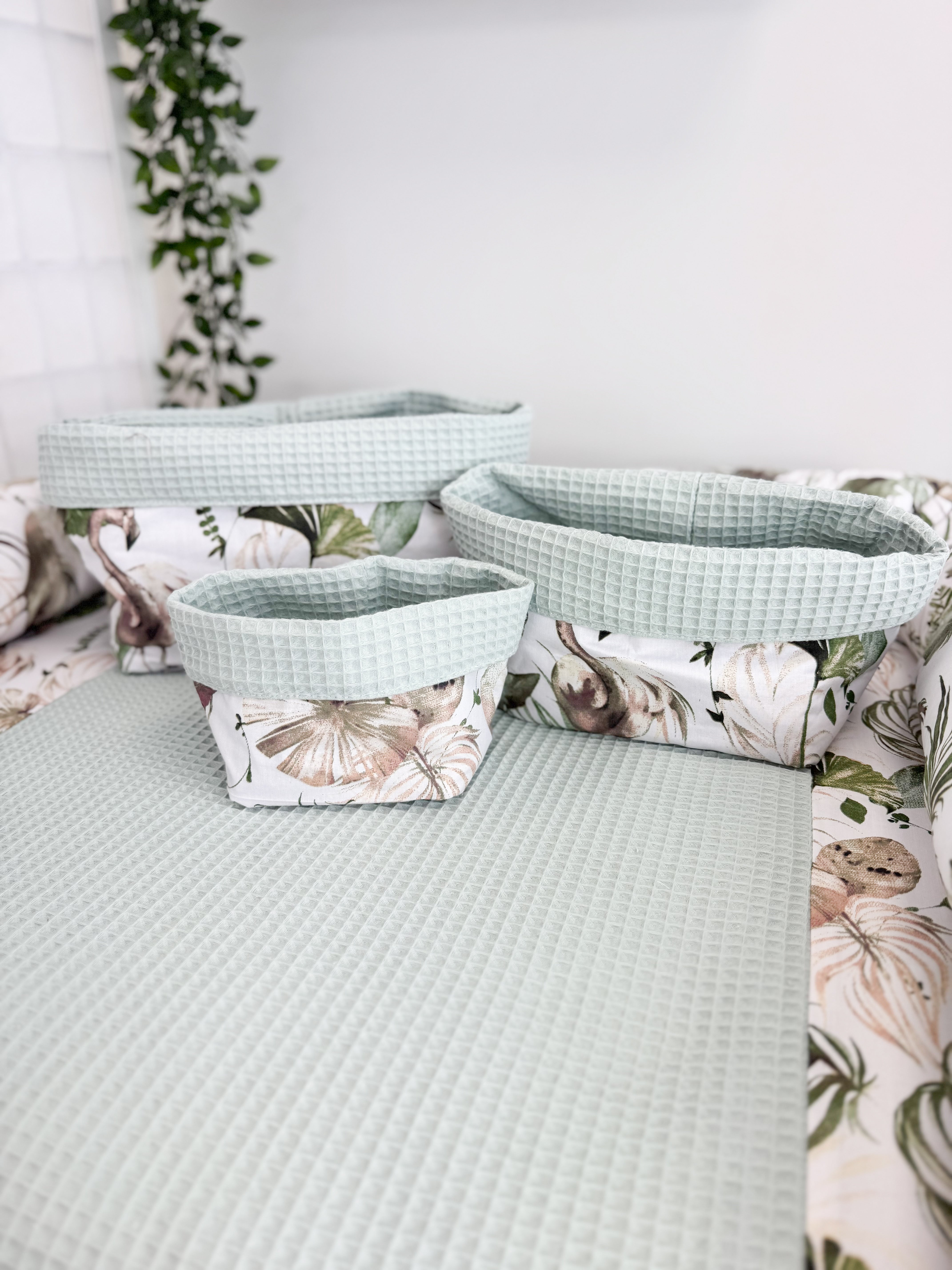 Cotton changing pad - Leaves