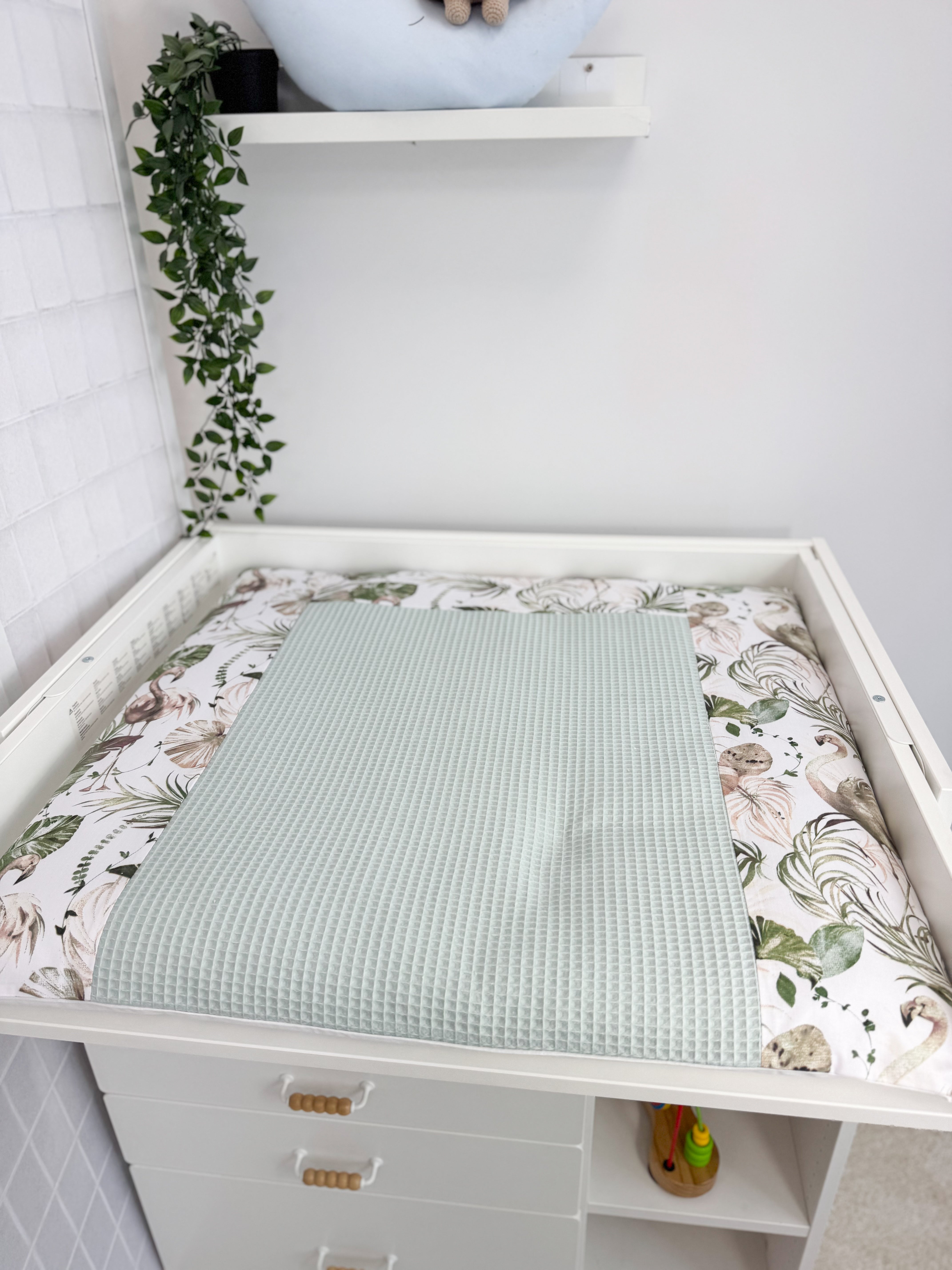 Cotton changing pad - Leaves