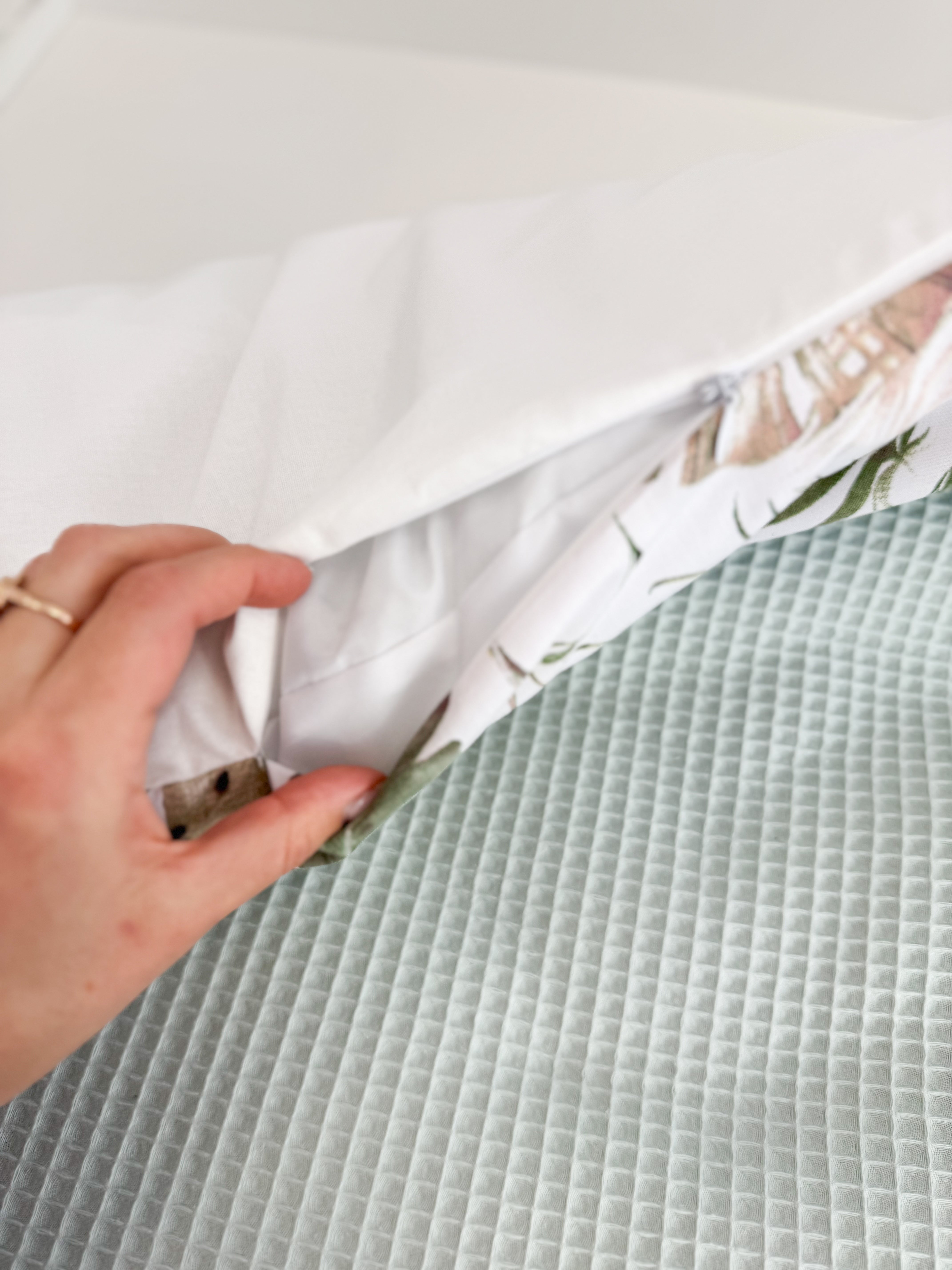 Cotton changing pad - Leaves