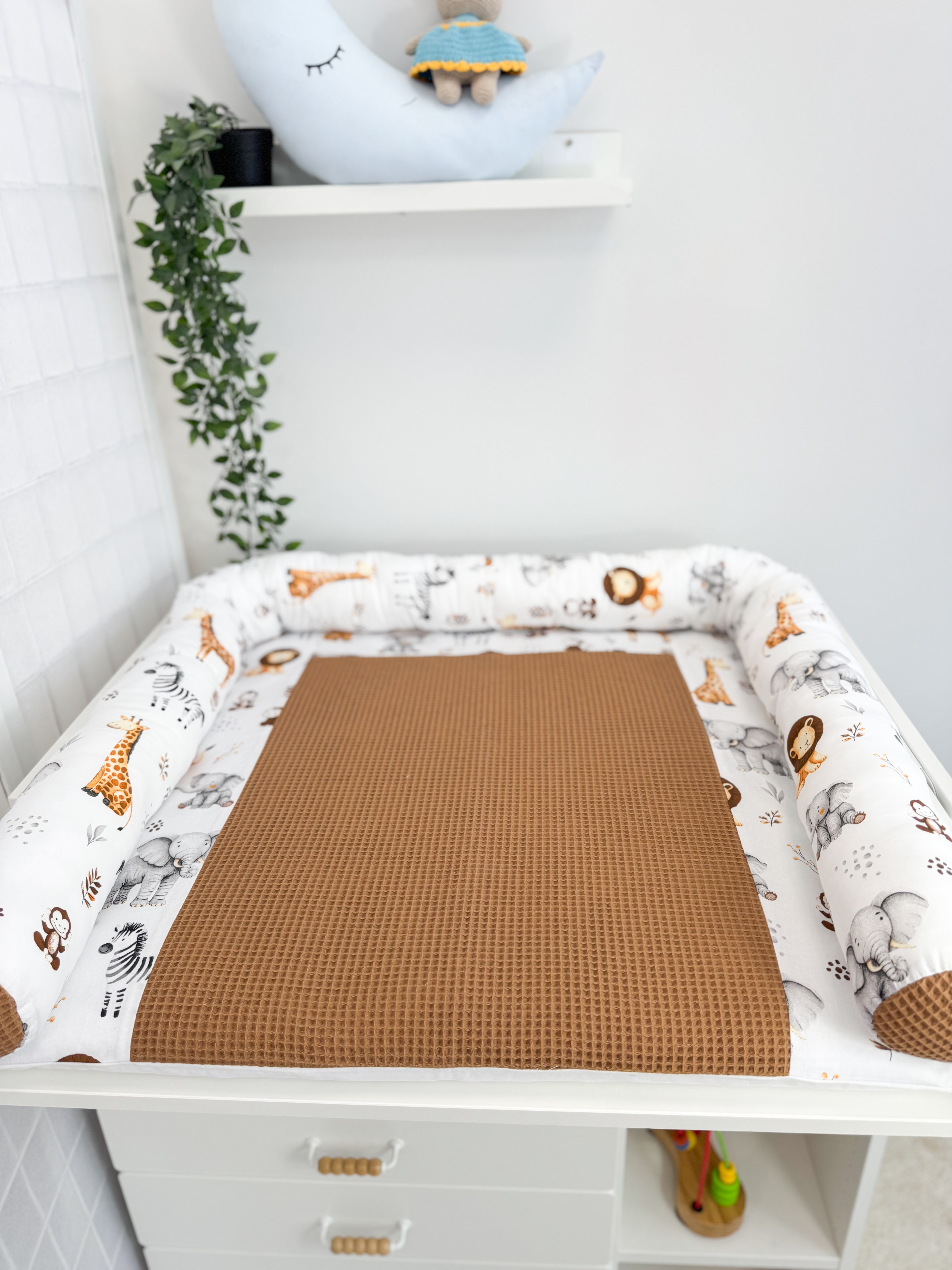 Cotton changing pad - brown Safari