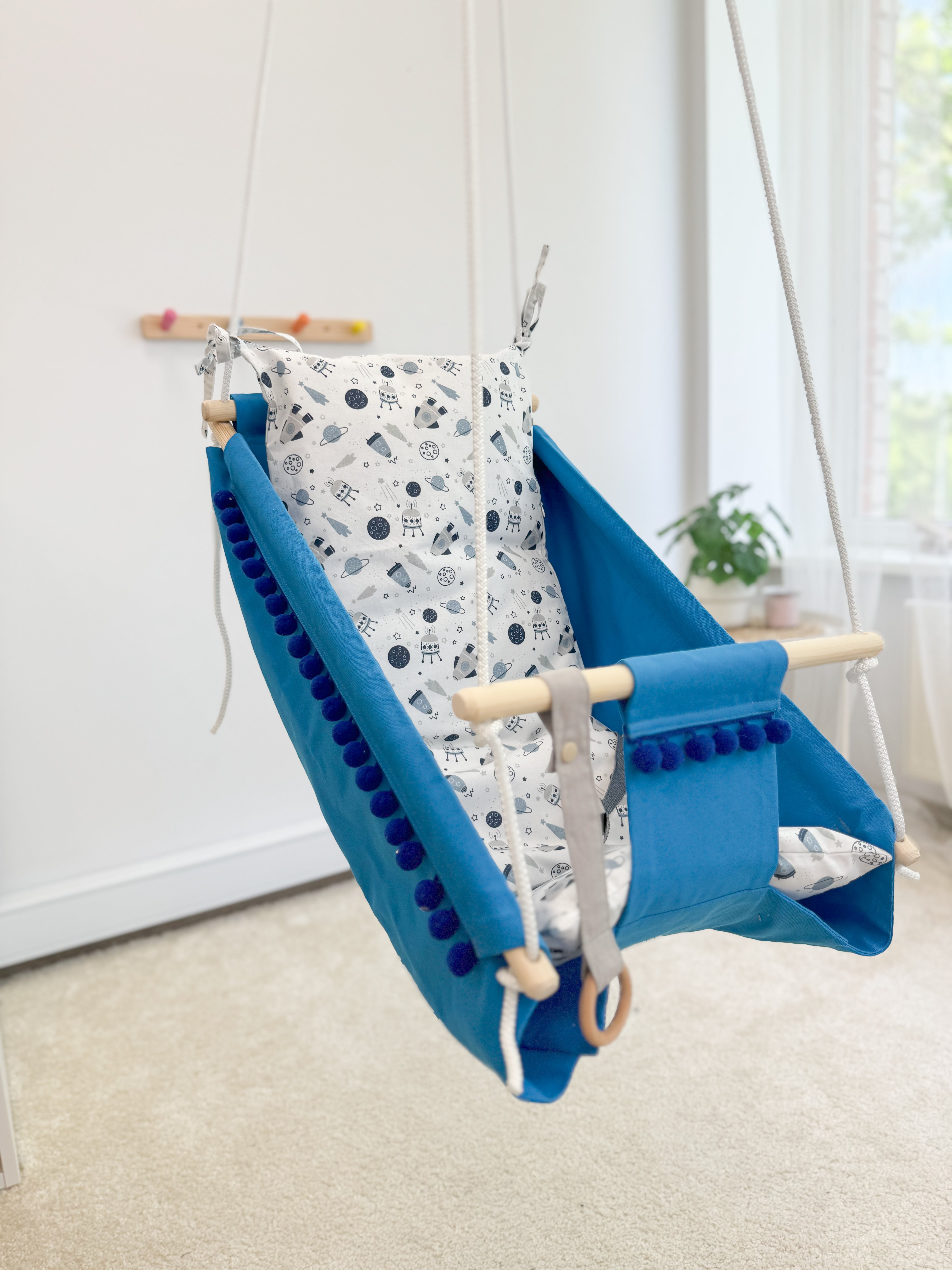 Hammock baby swing "Planets"