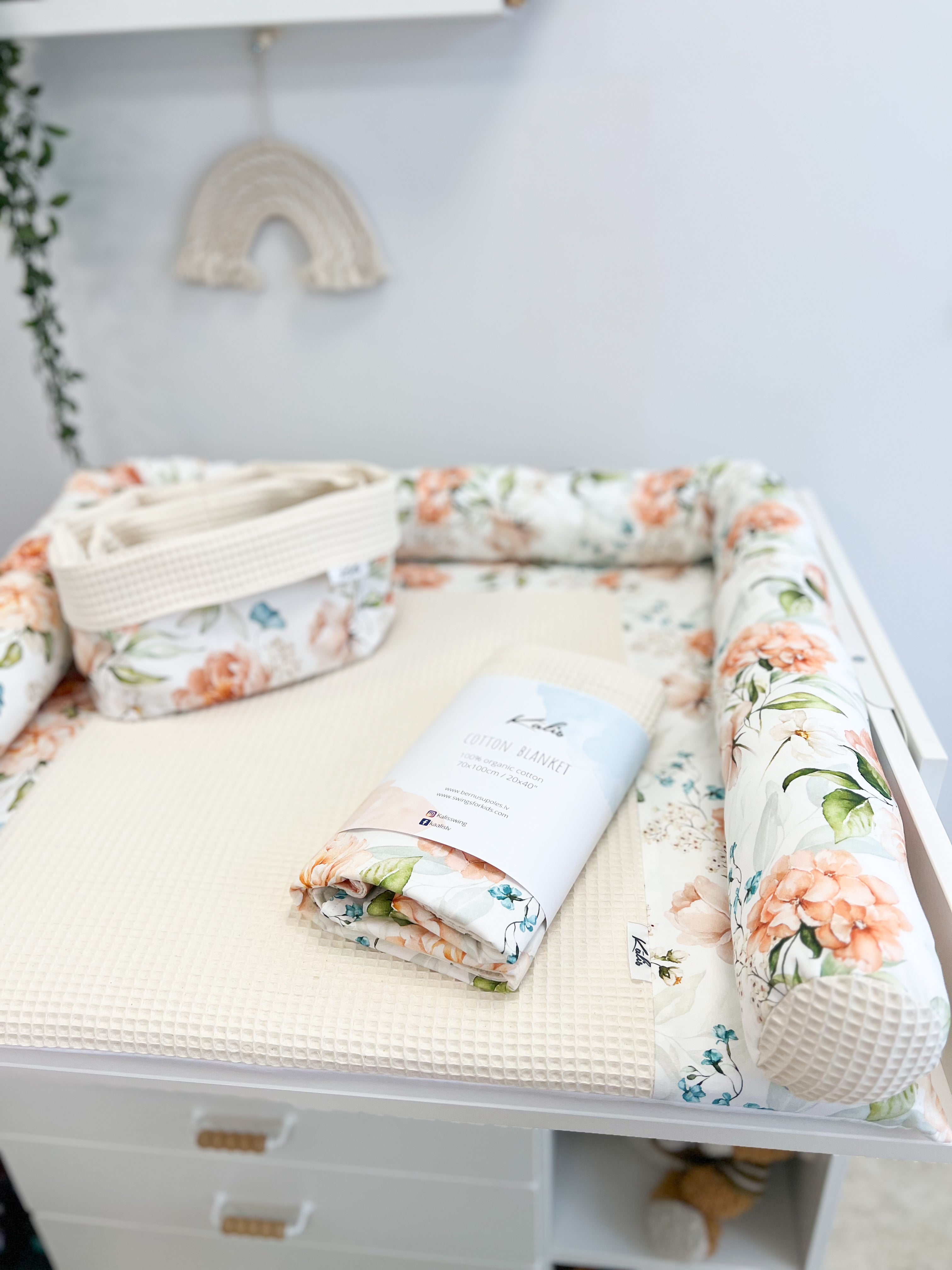 Cotton changing pad - PEONIES
