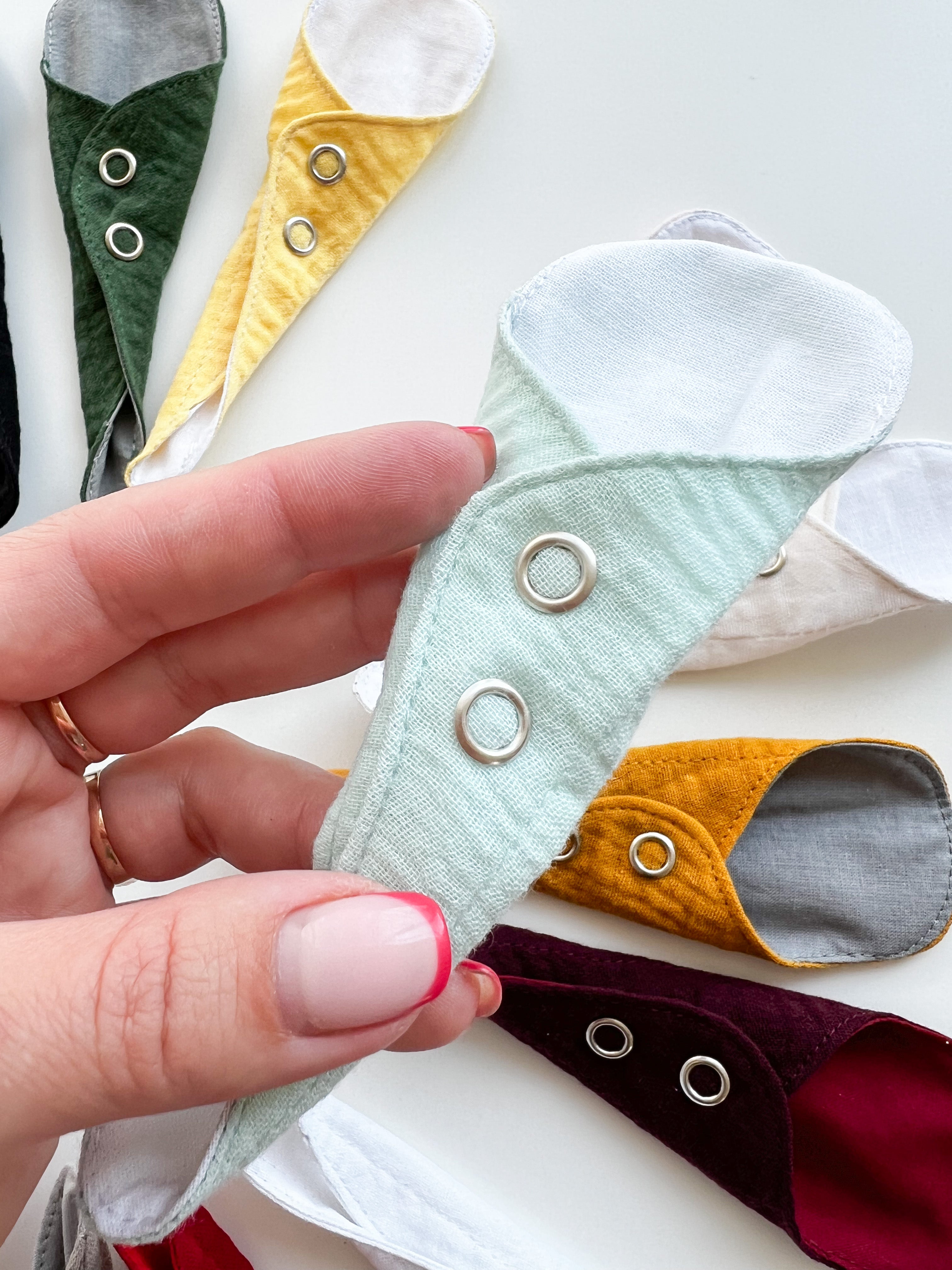 Thong pantyliner
