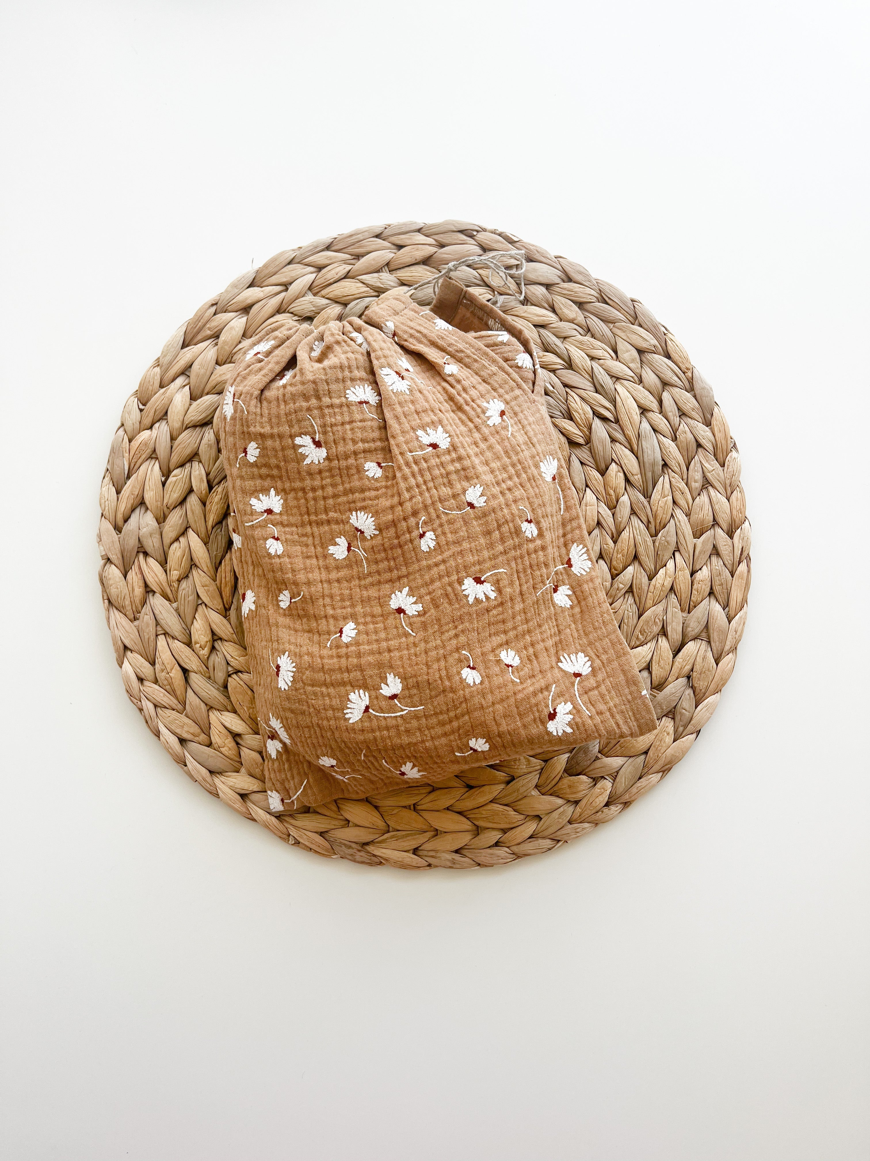Breastfeeding cover - Brown Flowers