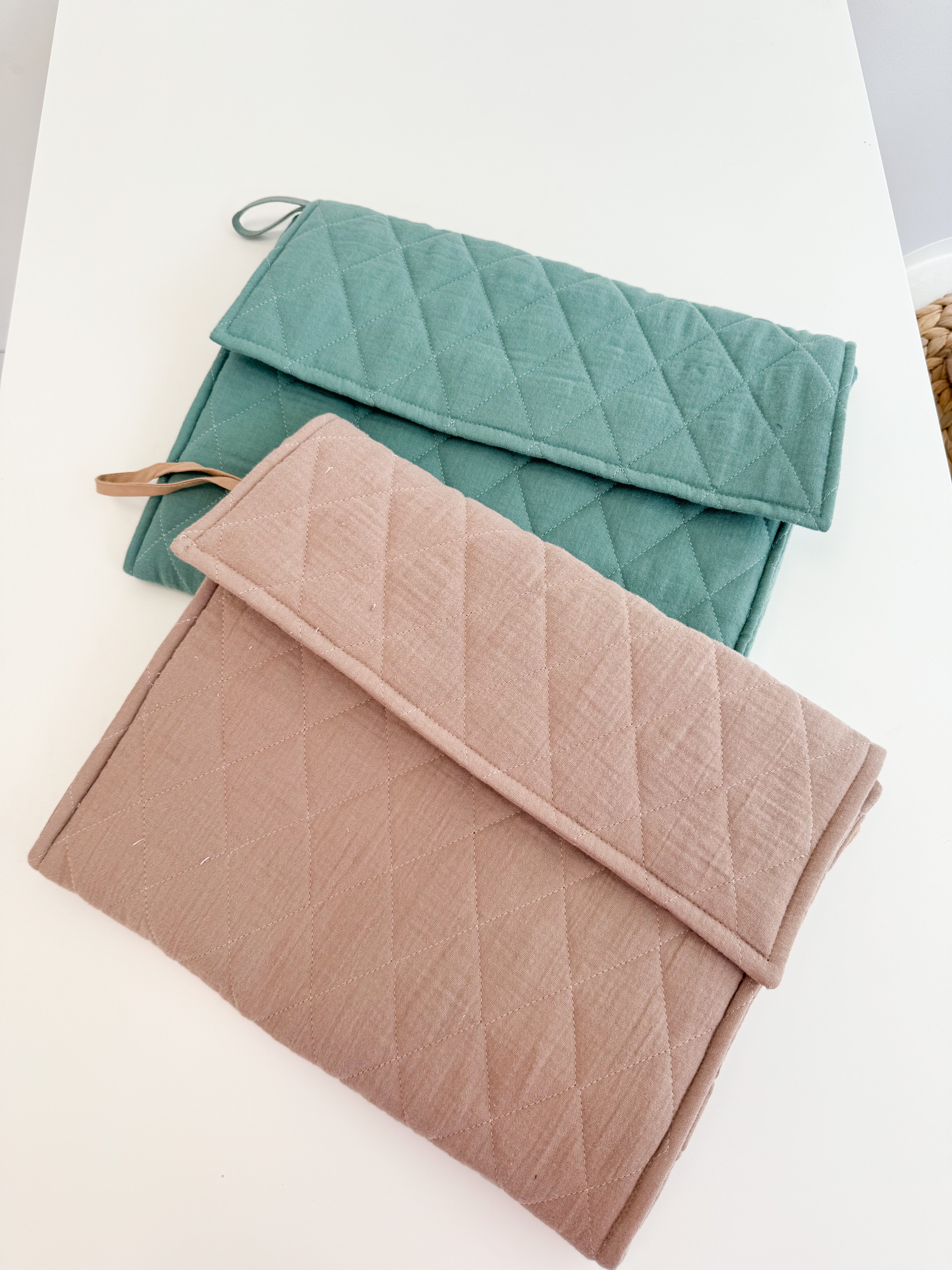 Travel changing pad - Pink