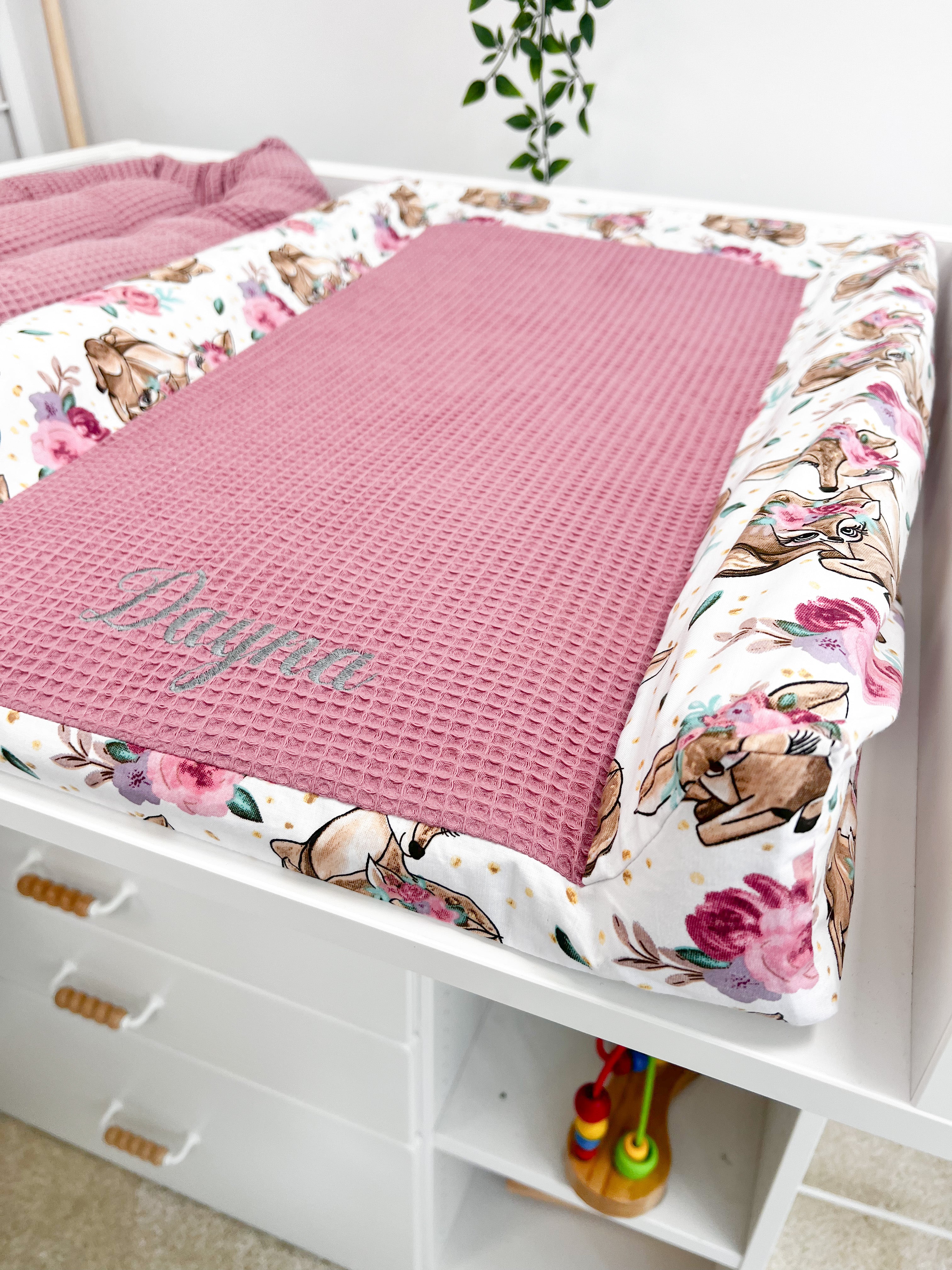 Changing pad cover - Bambi