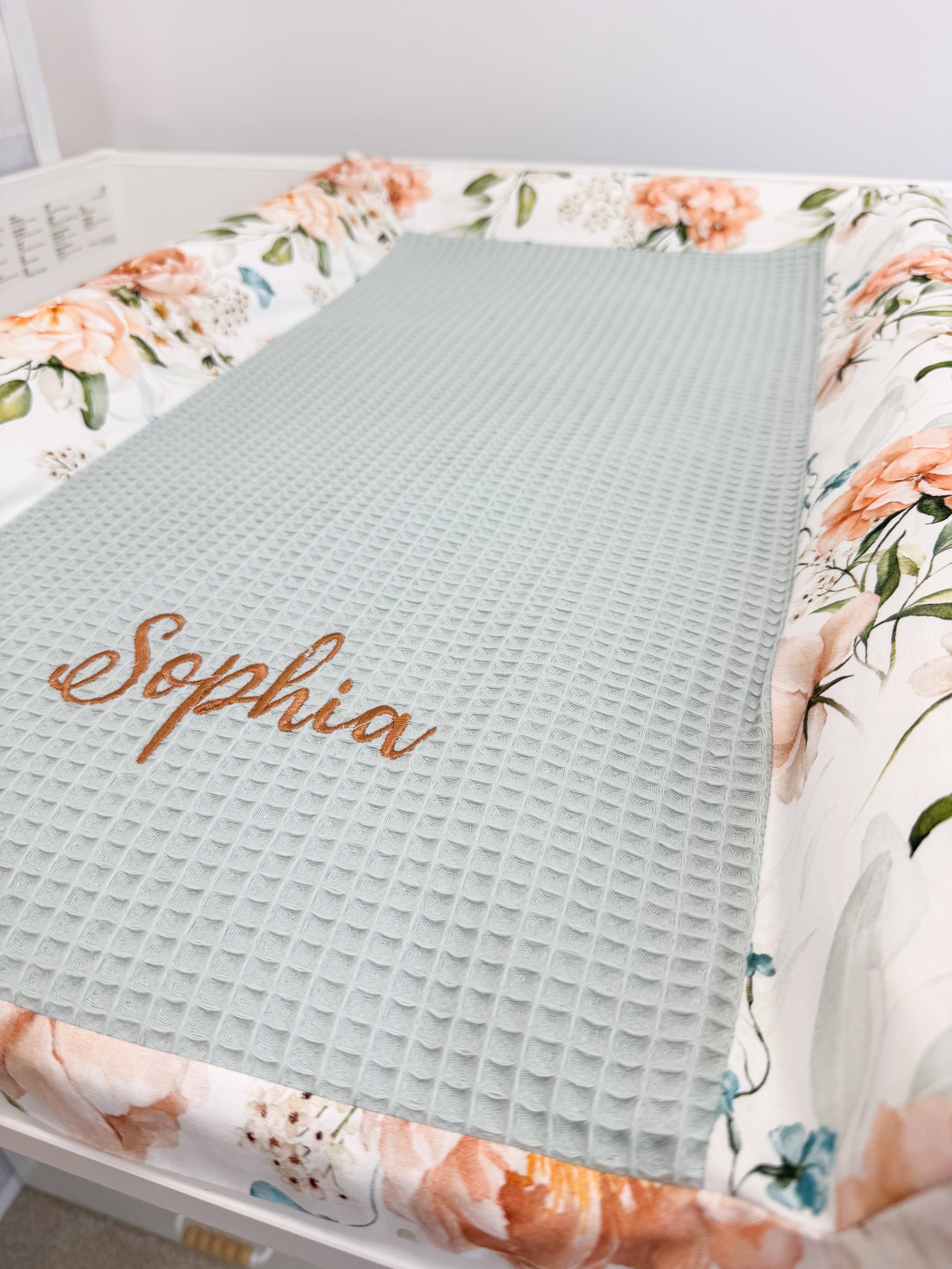 Changing pad cover - Flowers