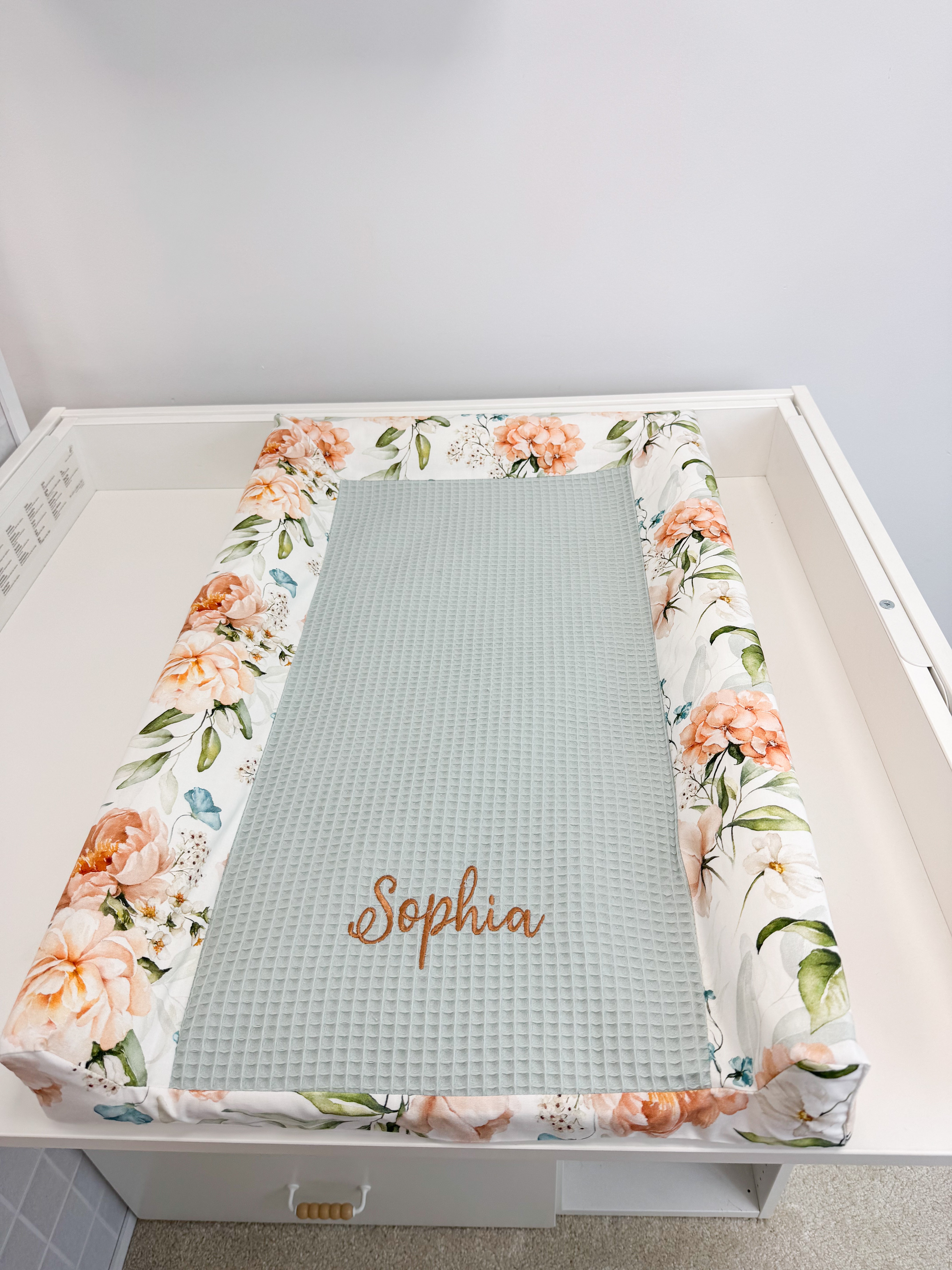 Changing pad cover - Flowers