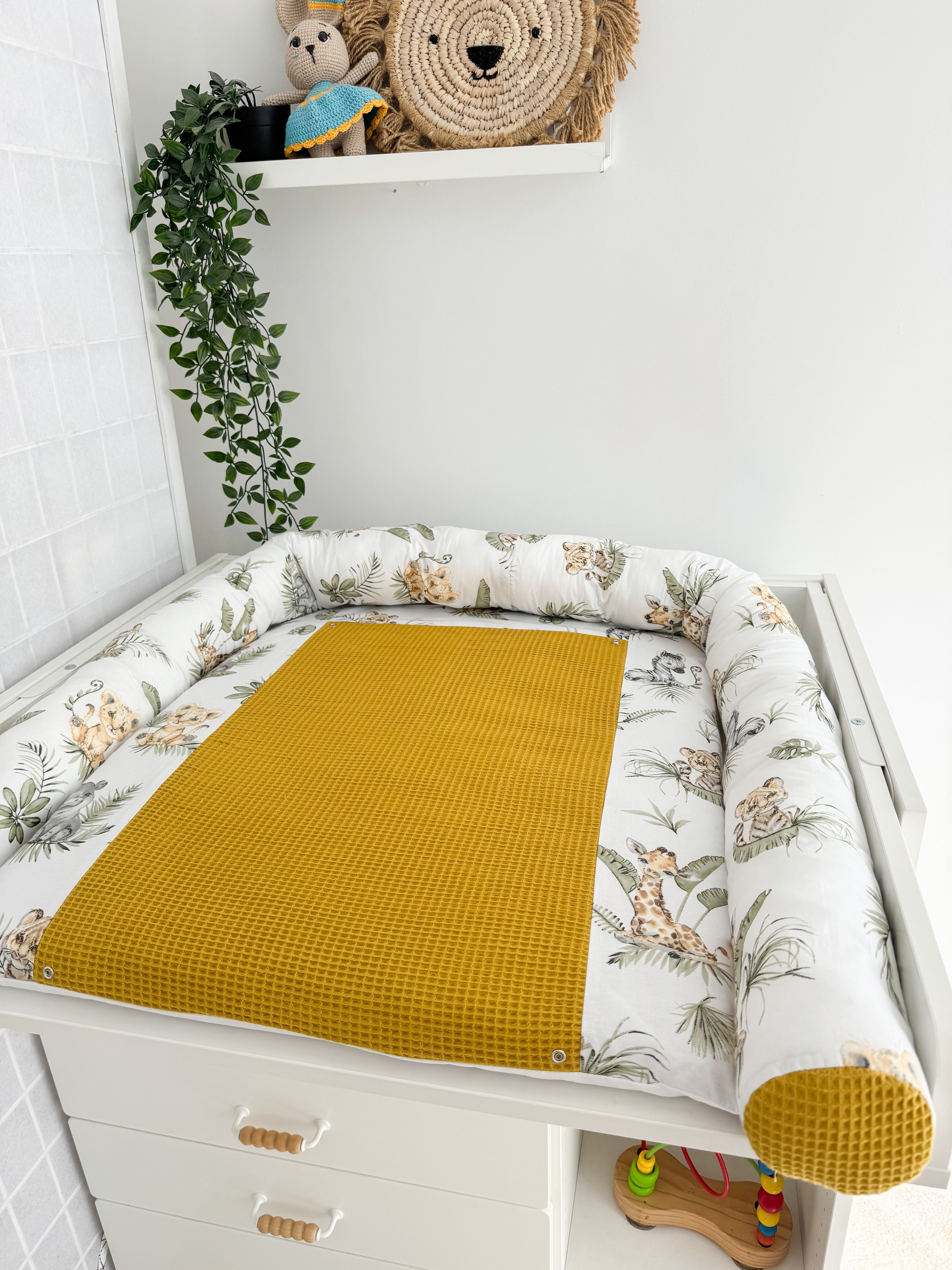Cotton changing pad - Safari with mustard yellow