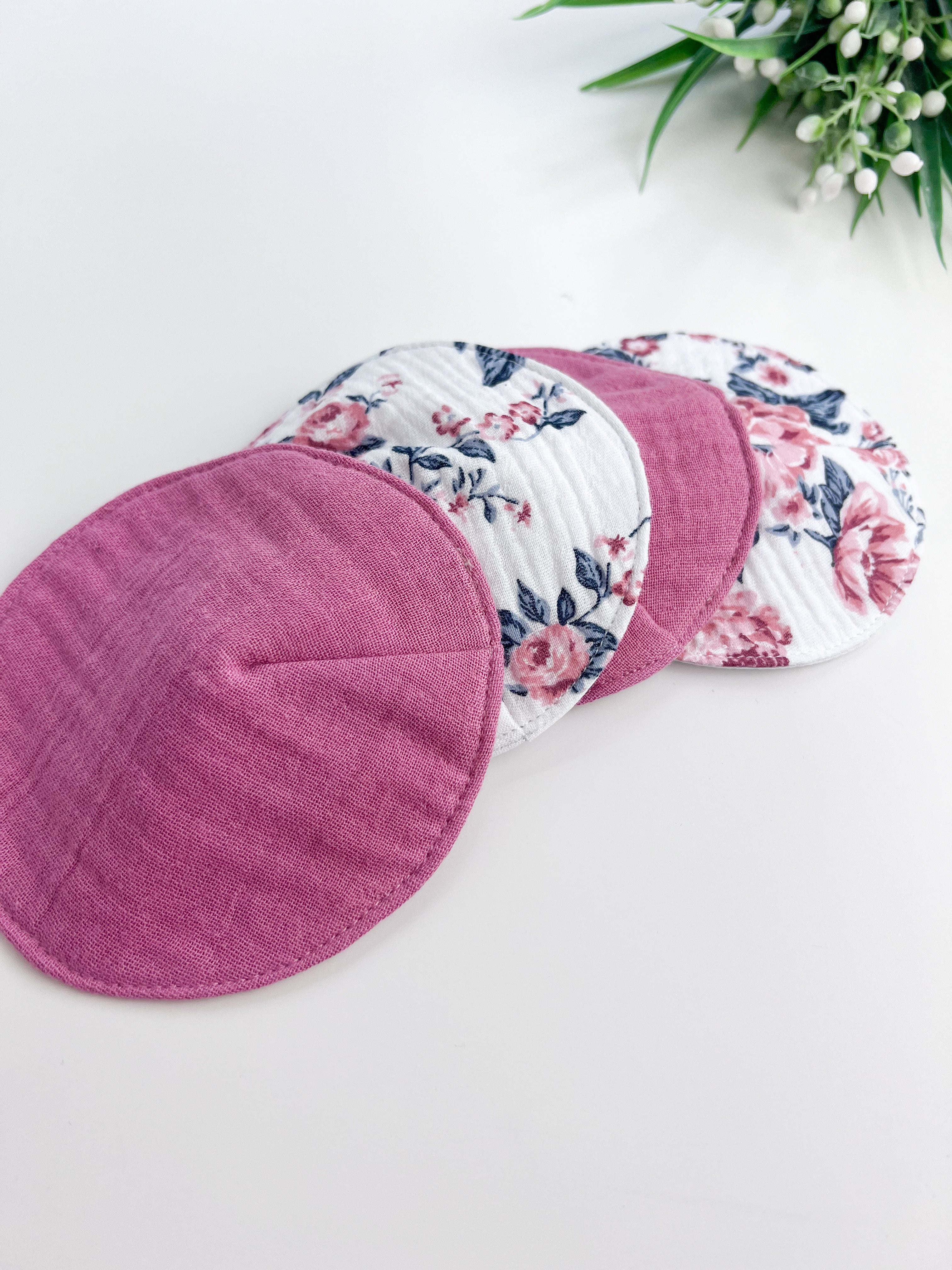 Breastfeeding pads