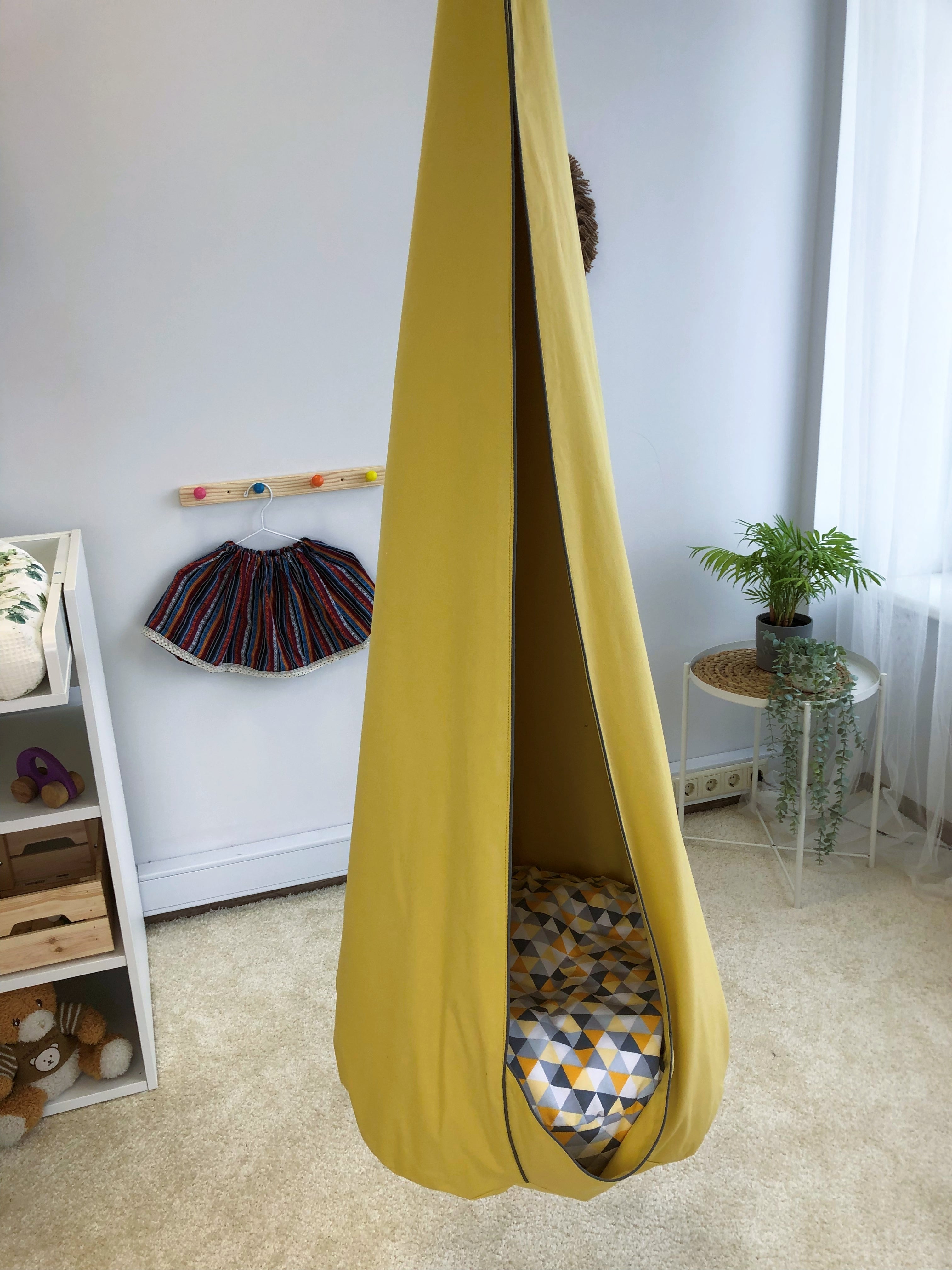 Cocoon "Triangles"