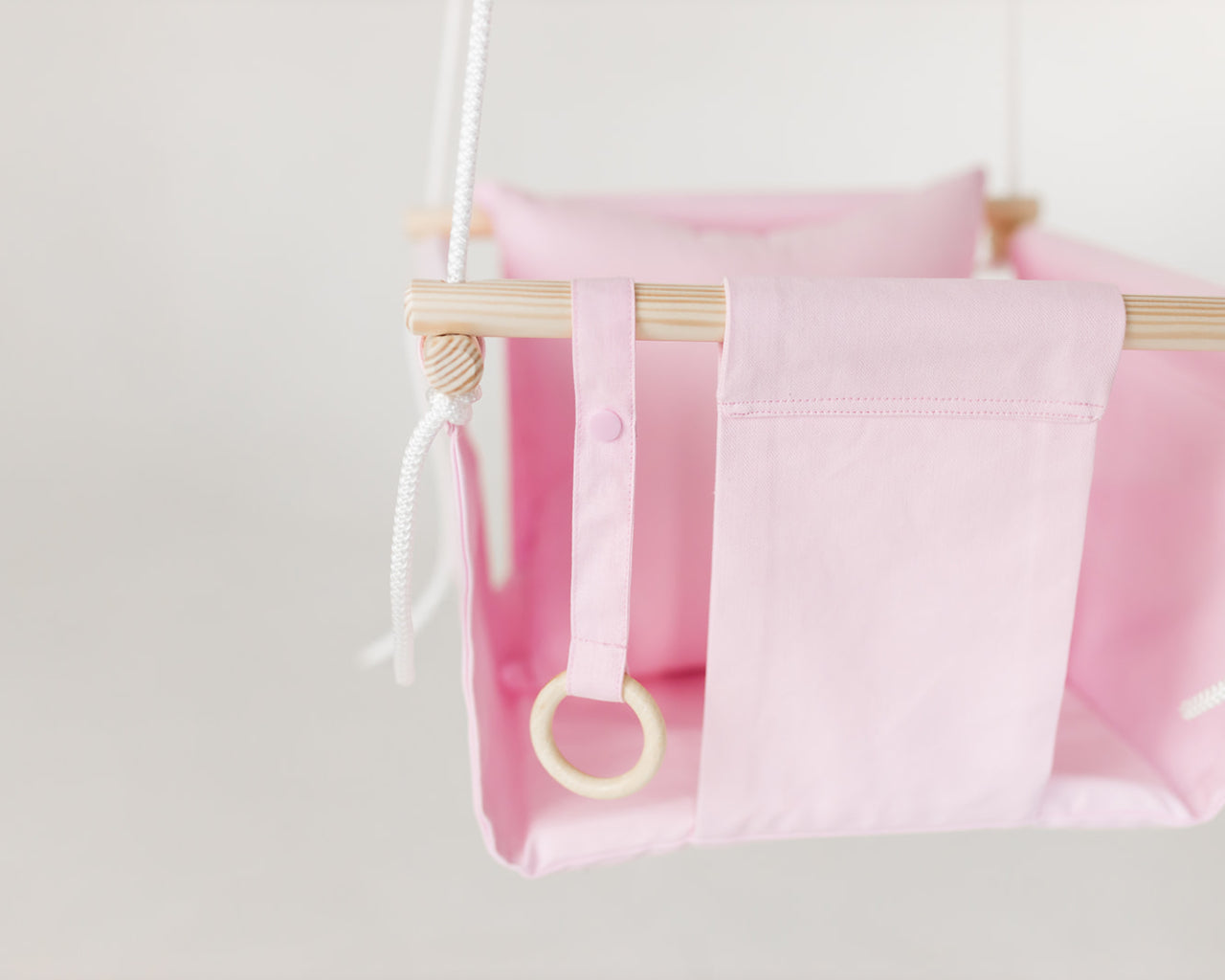 Klasiskās šūpoles "Rozā"