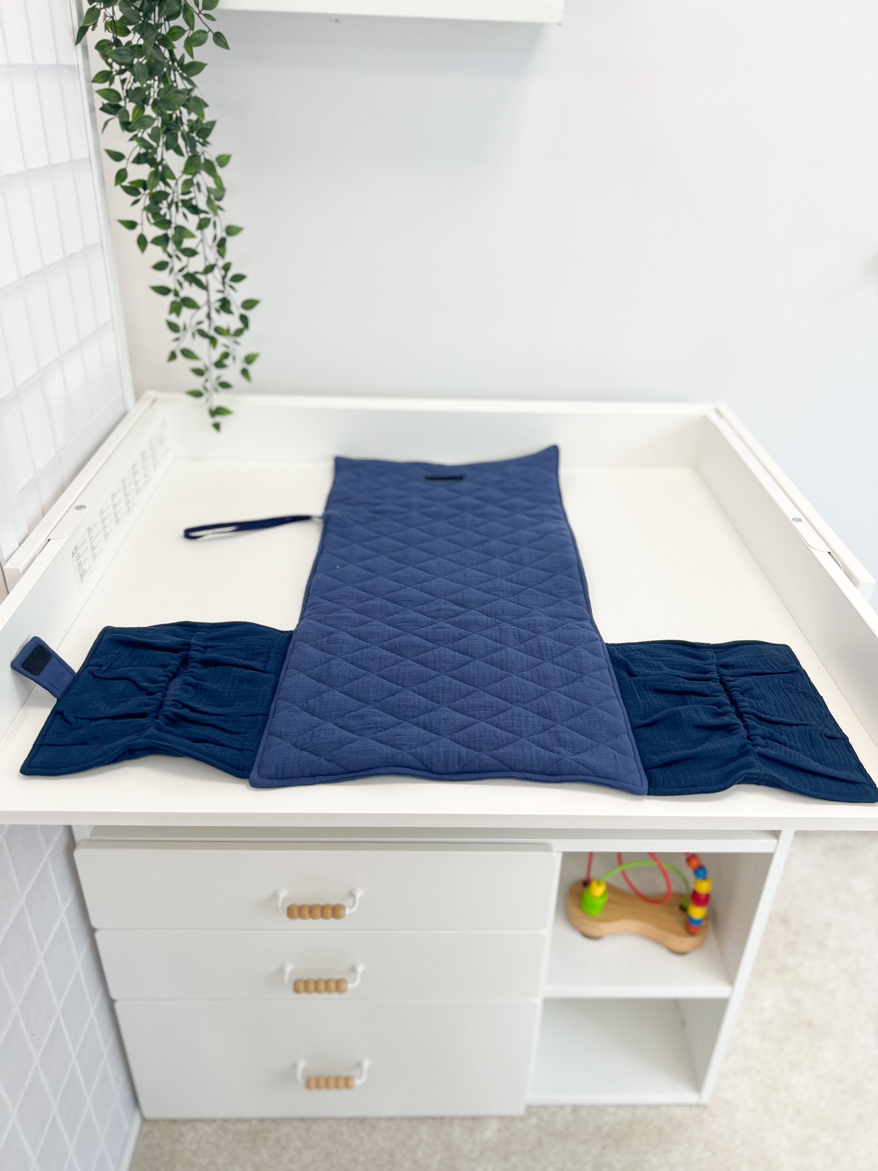 Travel changing pad - Navy blue