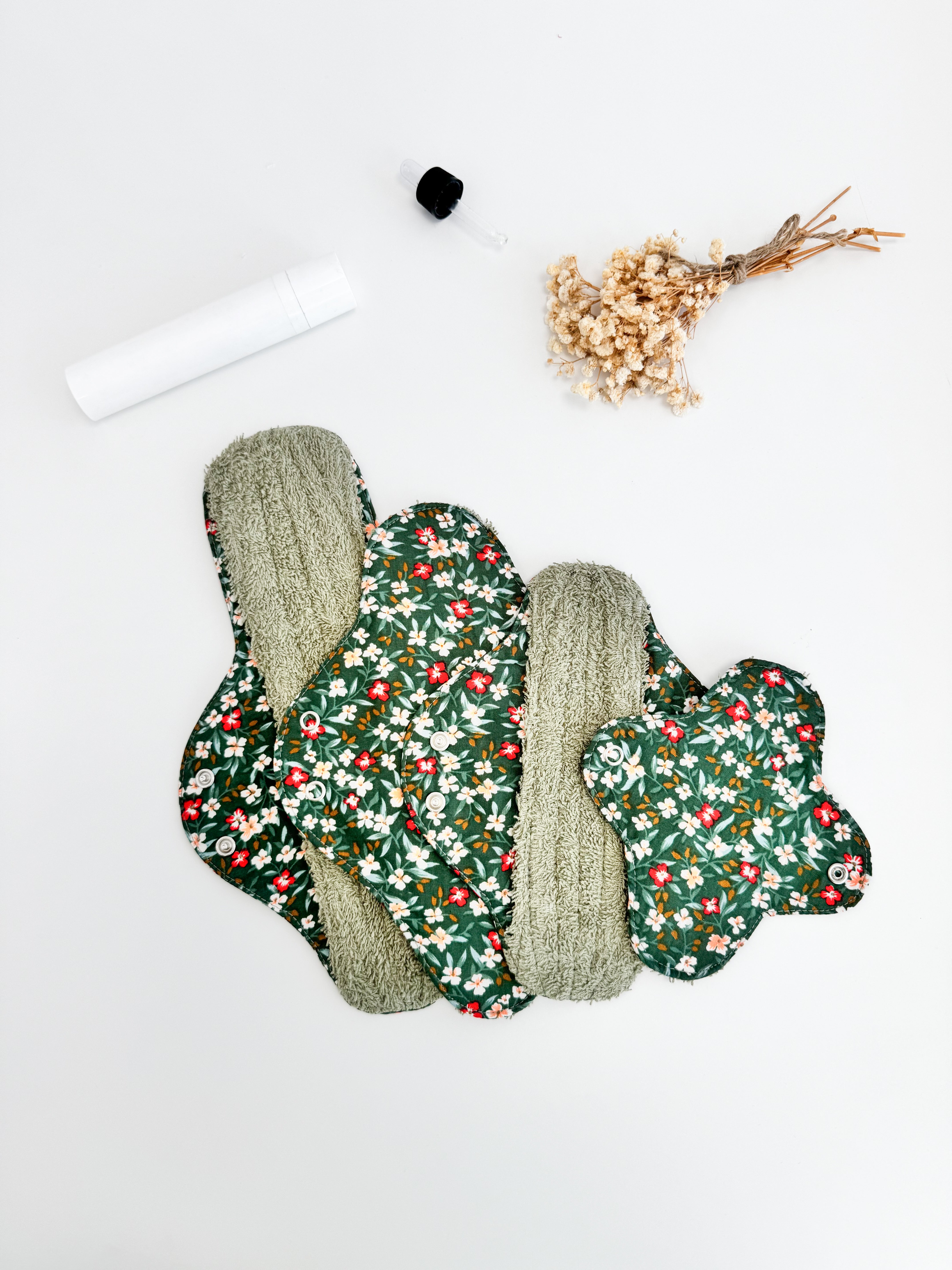 Menstrual cloth pads- Green flowers