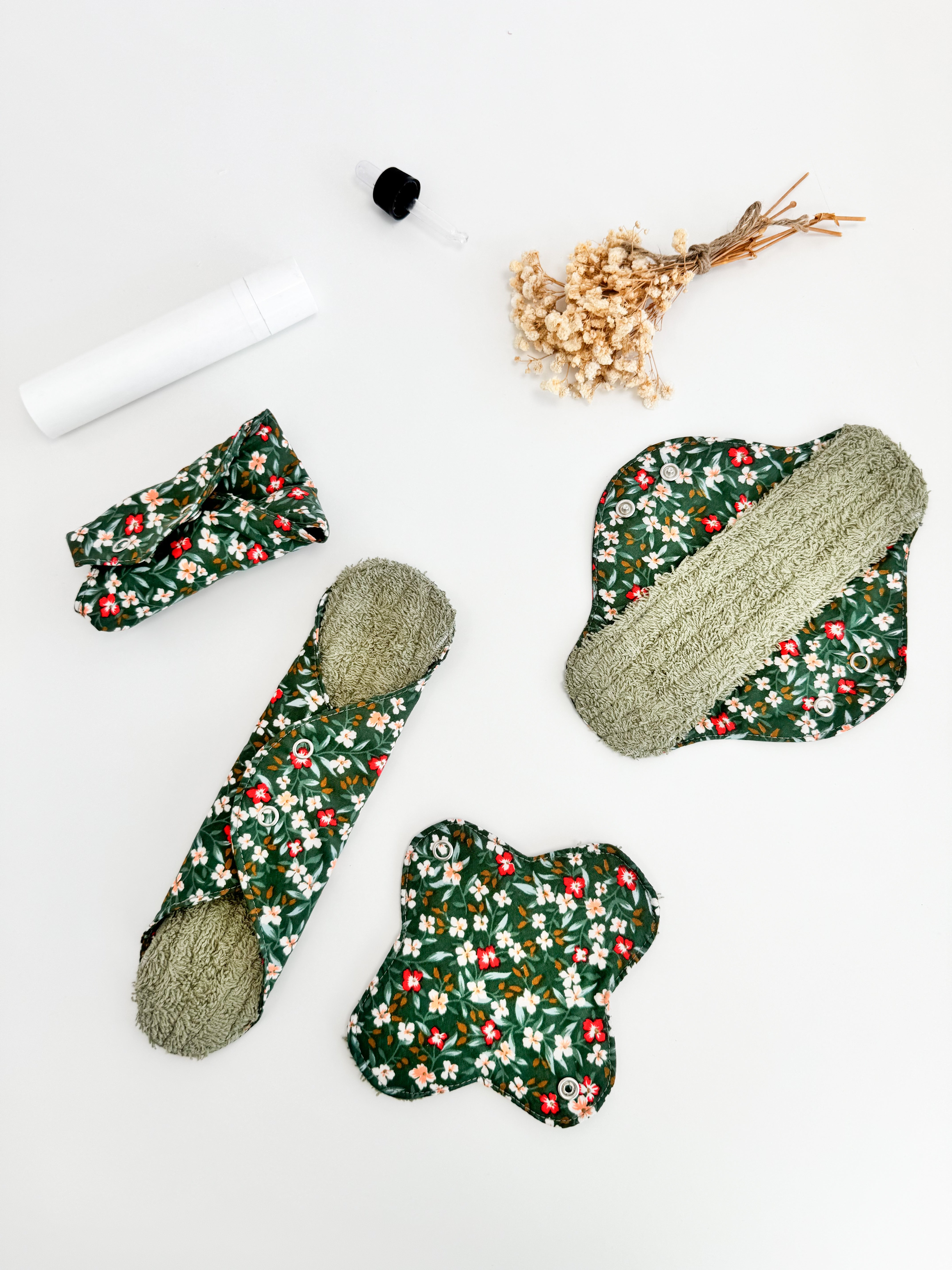 Menstrual cloth pads- Green flowers