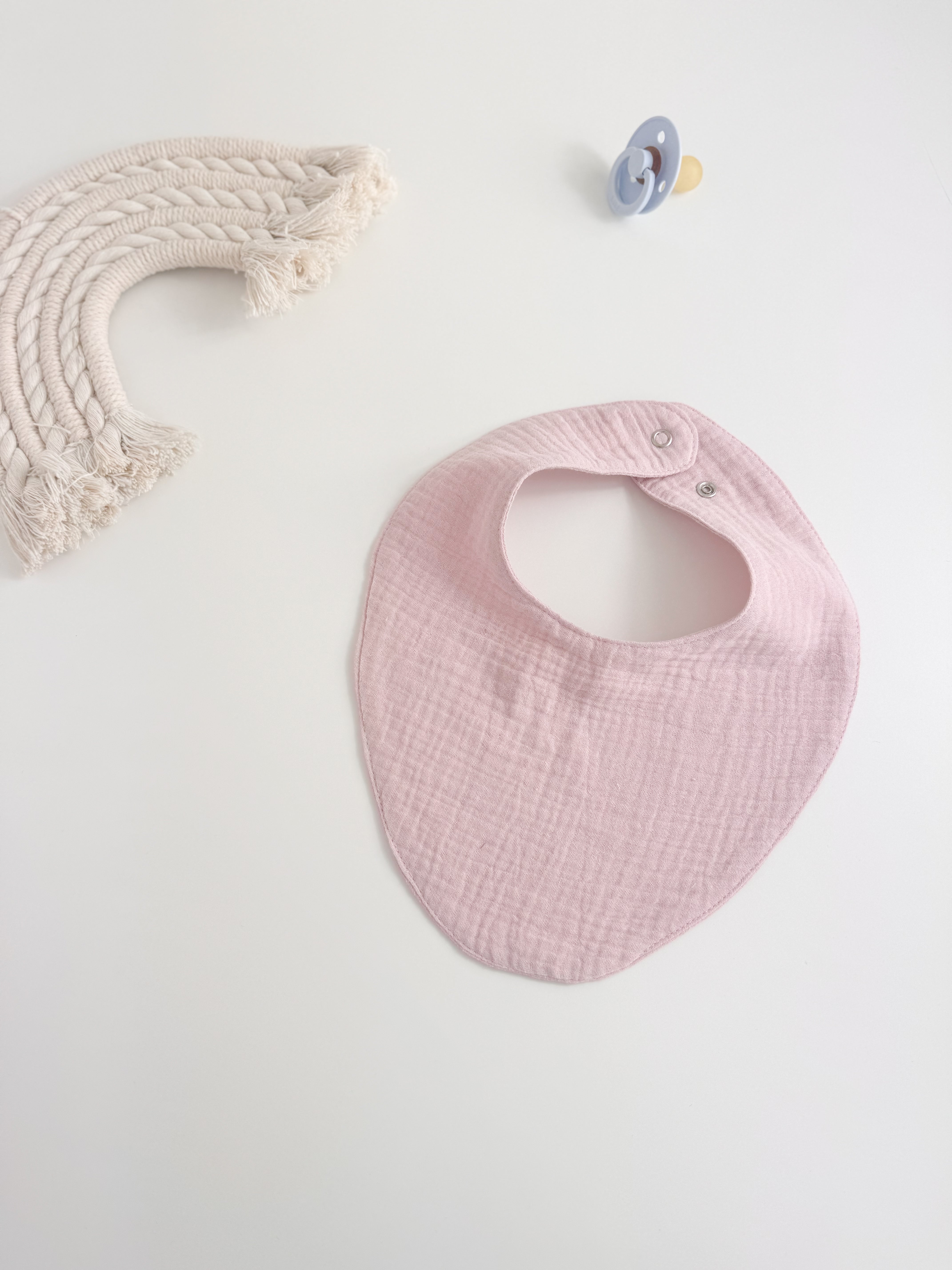 Muslin bibs for baby