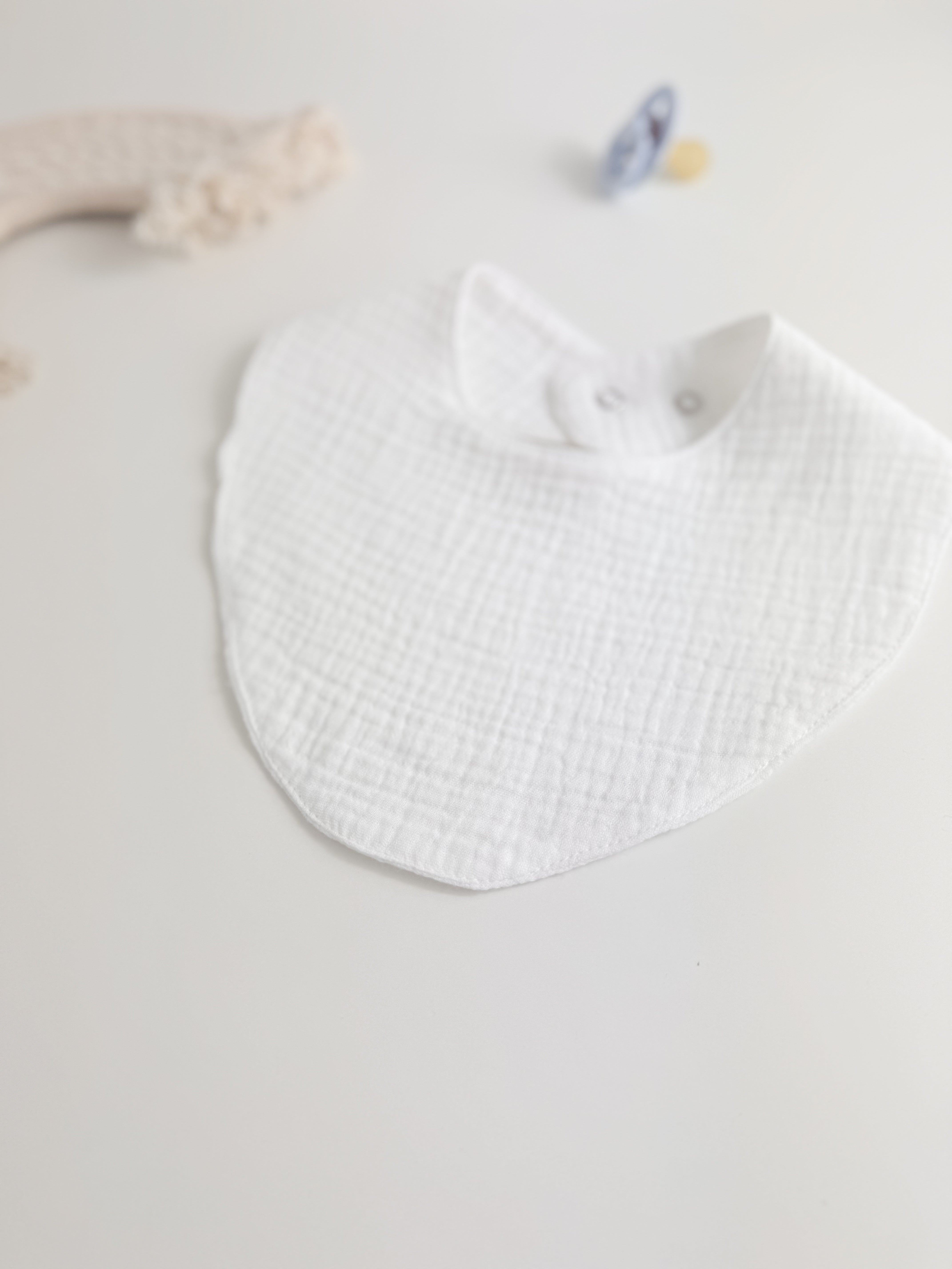 Muslin bibs for baby