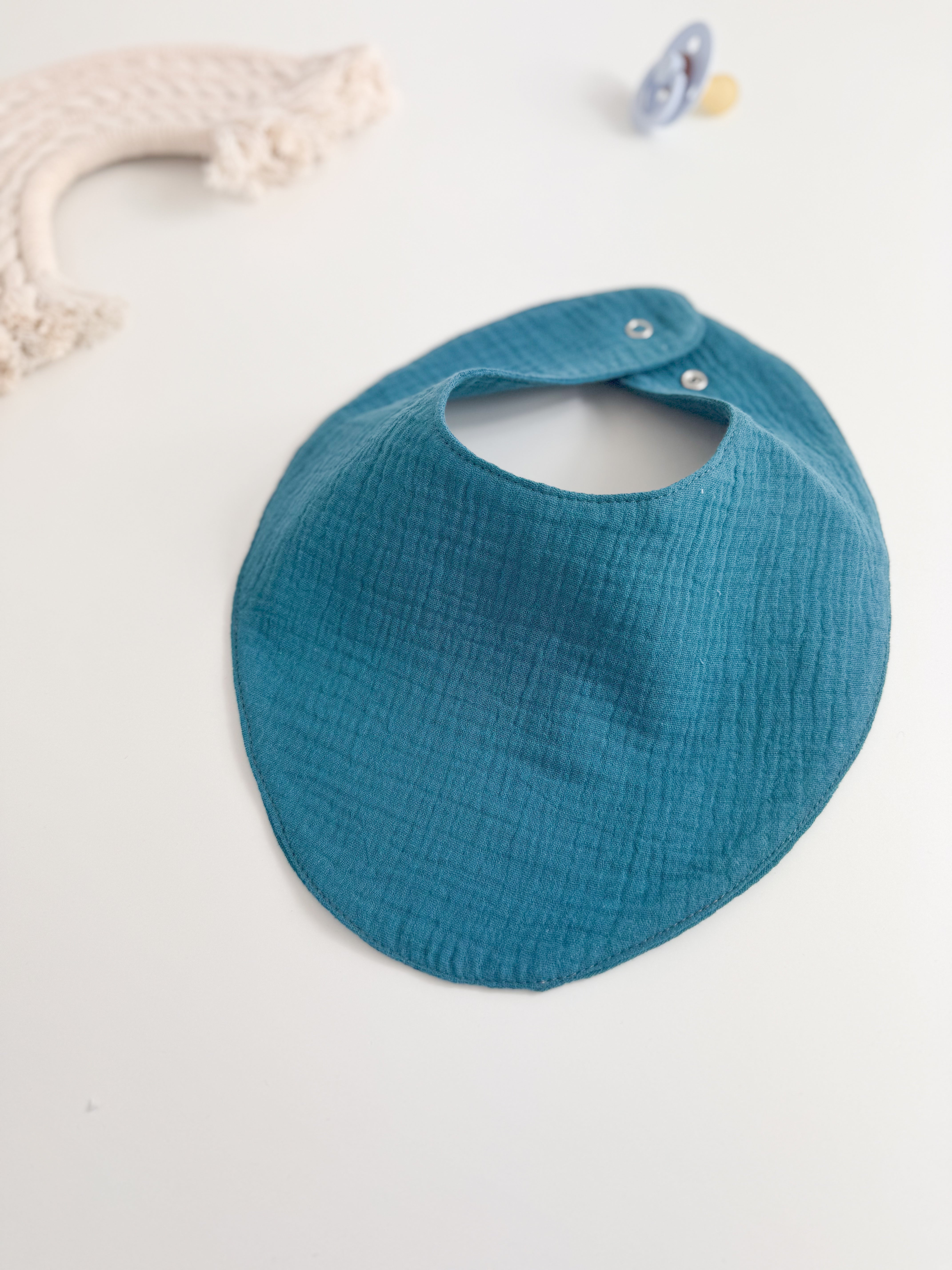 Muslin bibs for baby