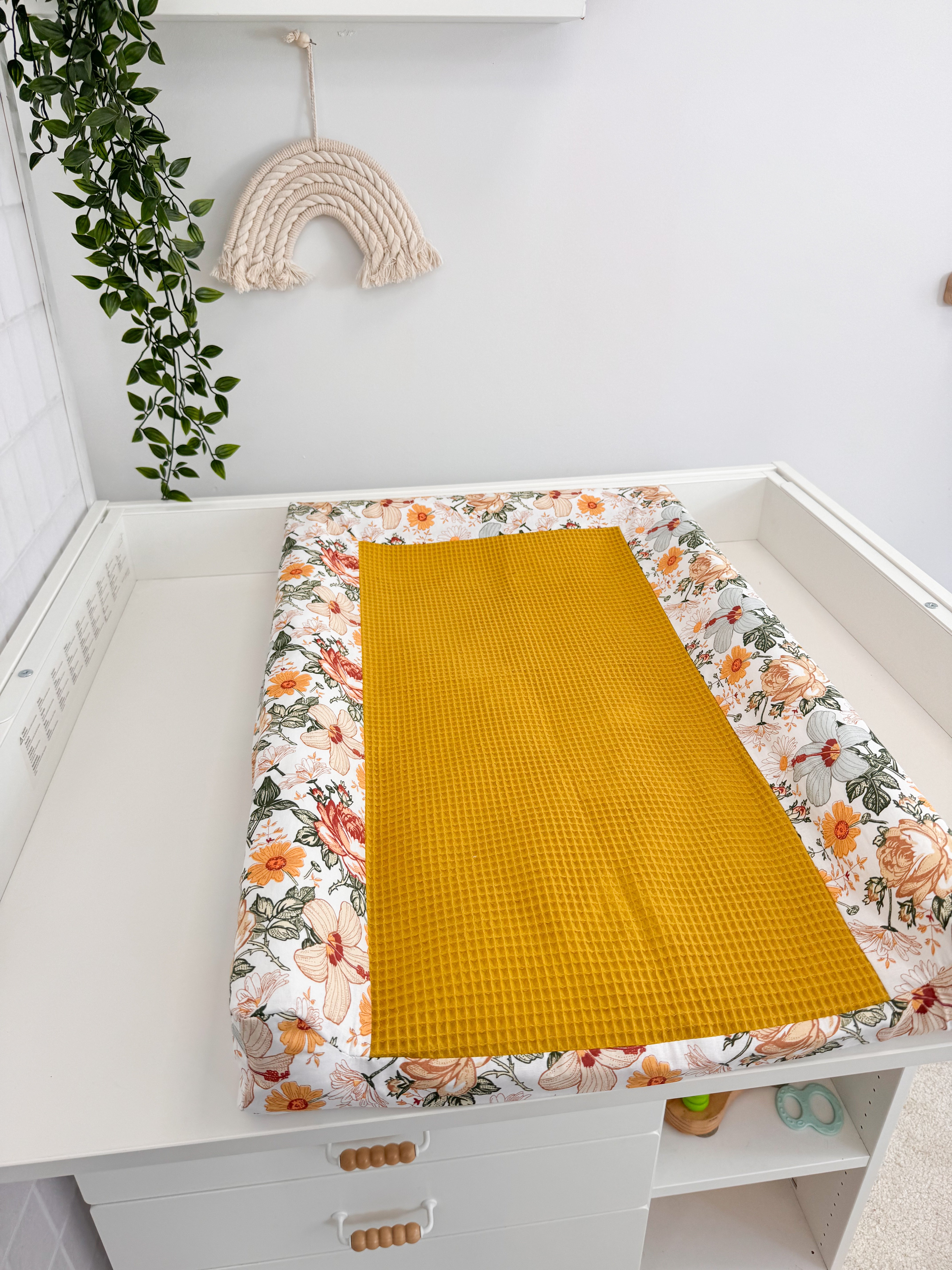 Changing pad cover -Autumn Flowers