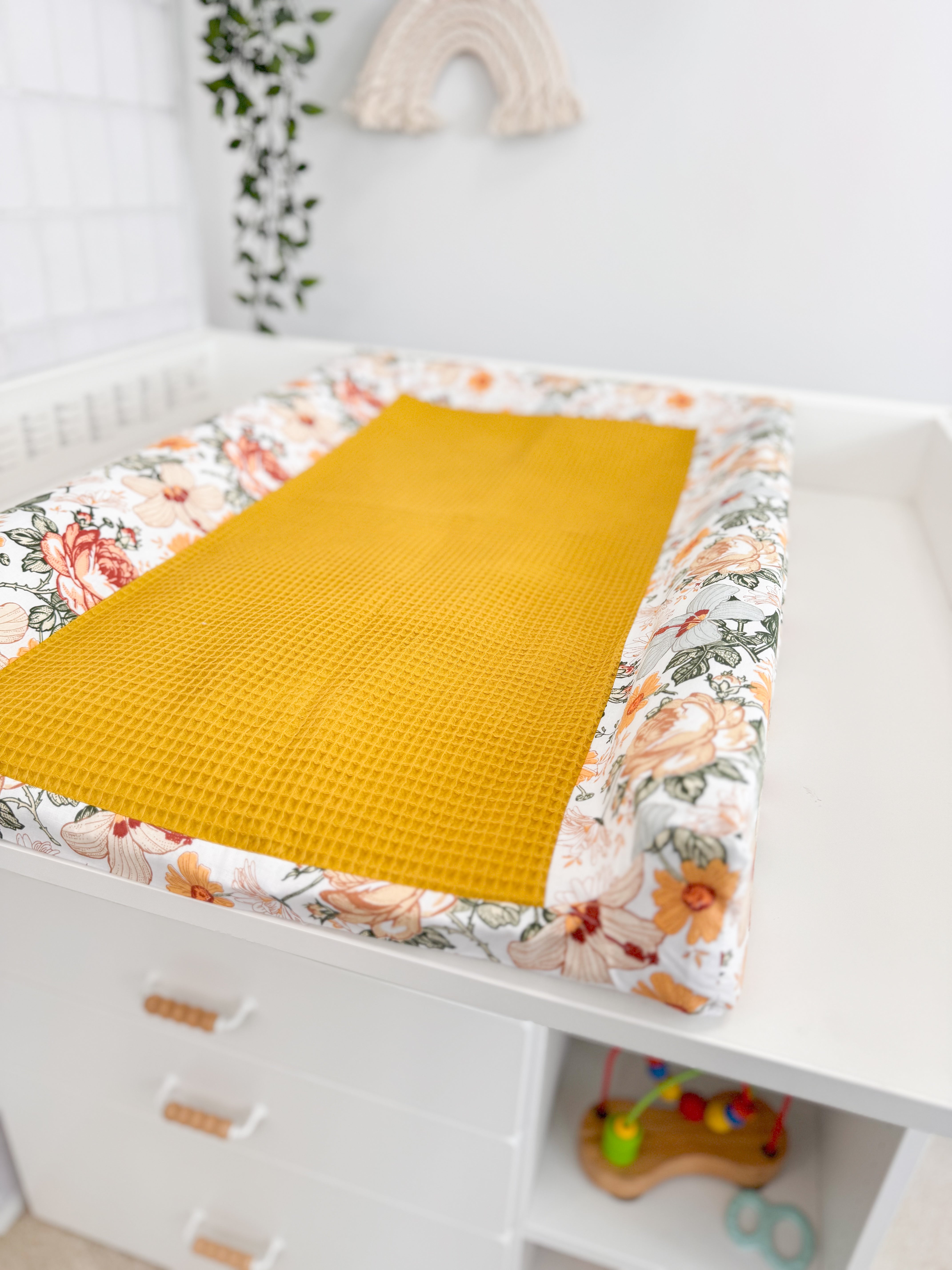 Changing pad cover -Autumn Flowers