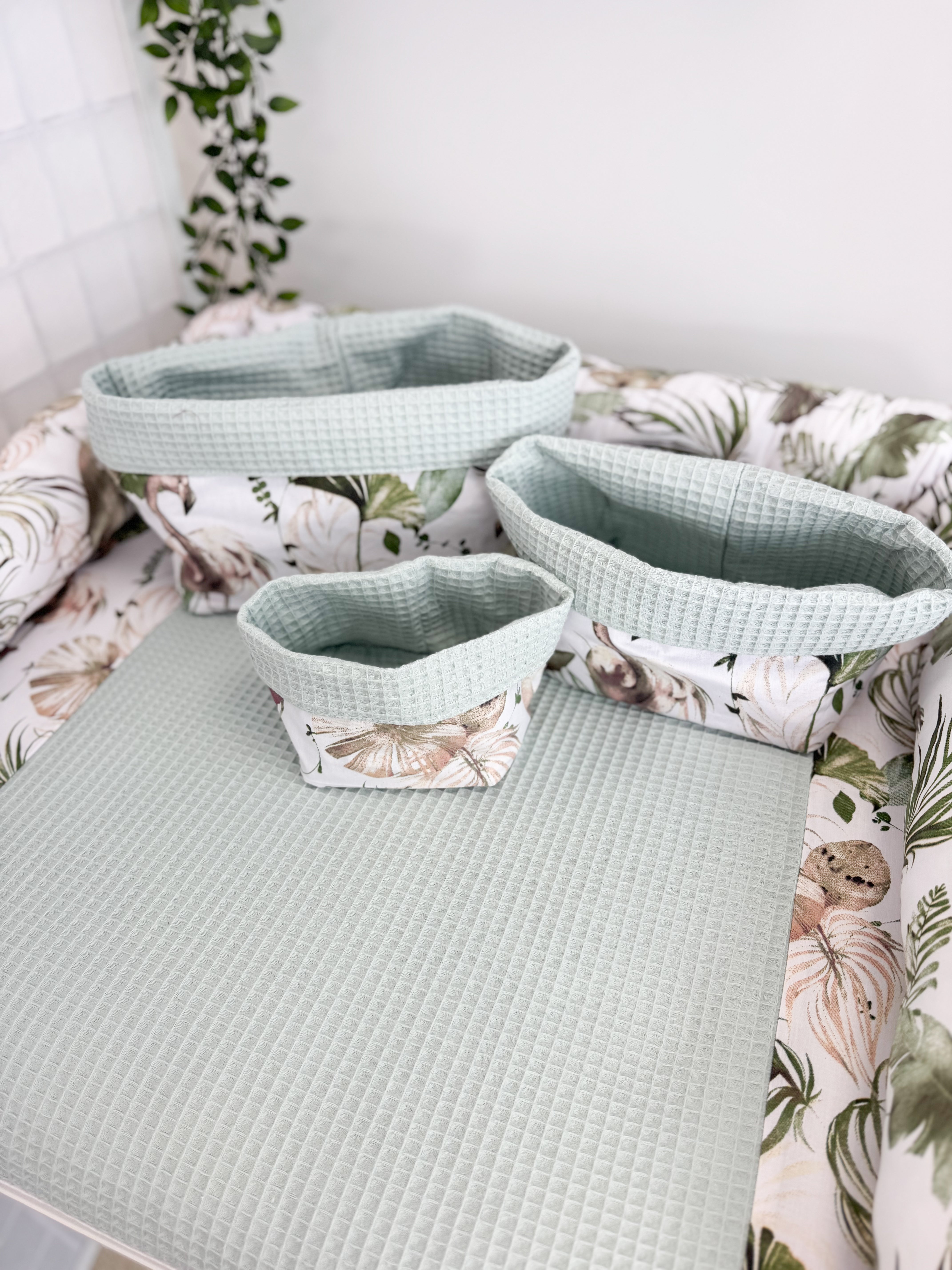 Cotton changing pad - Leaves