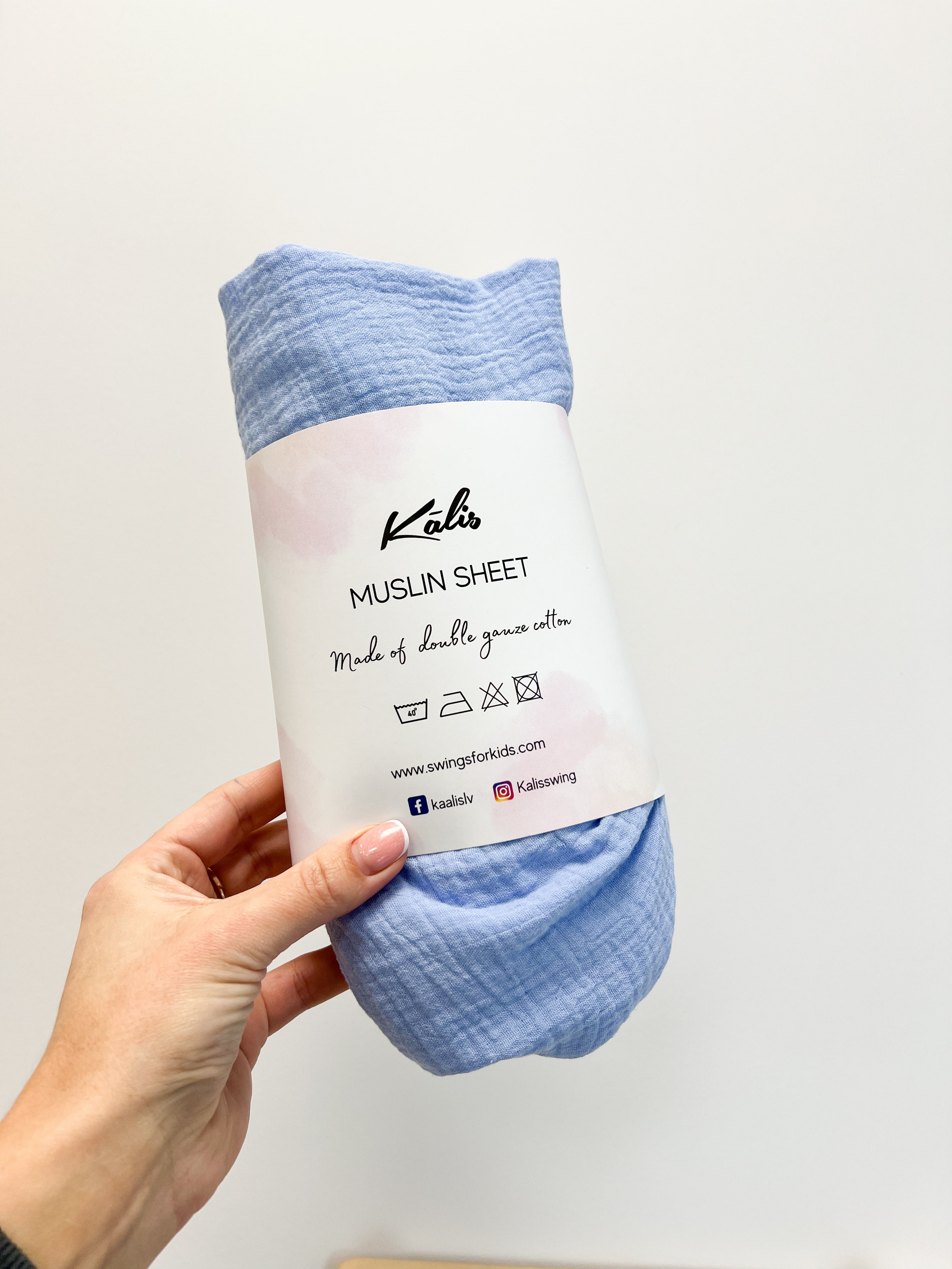Crib sheets Pastel blue
