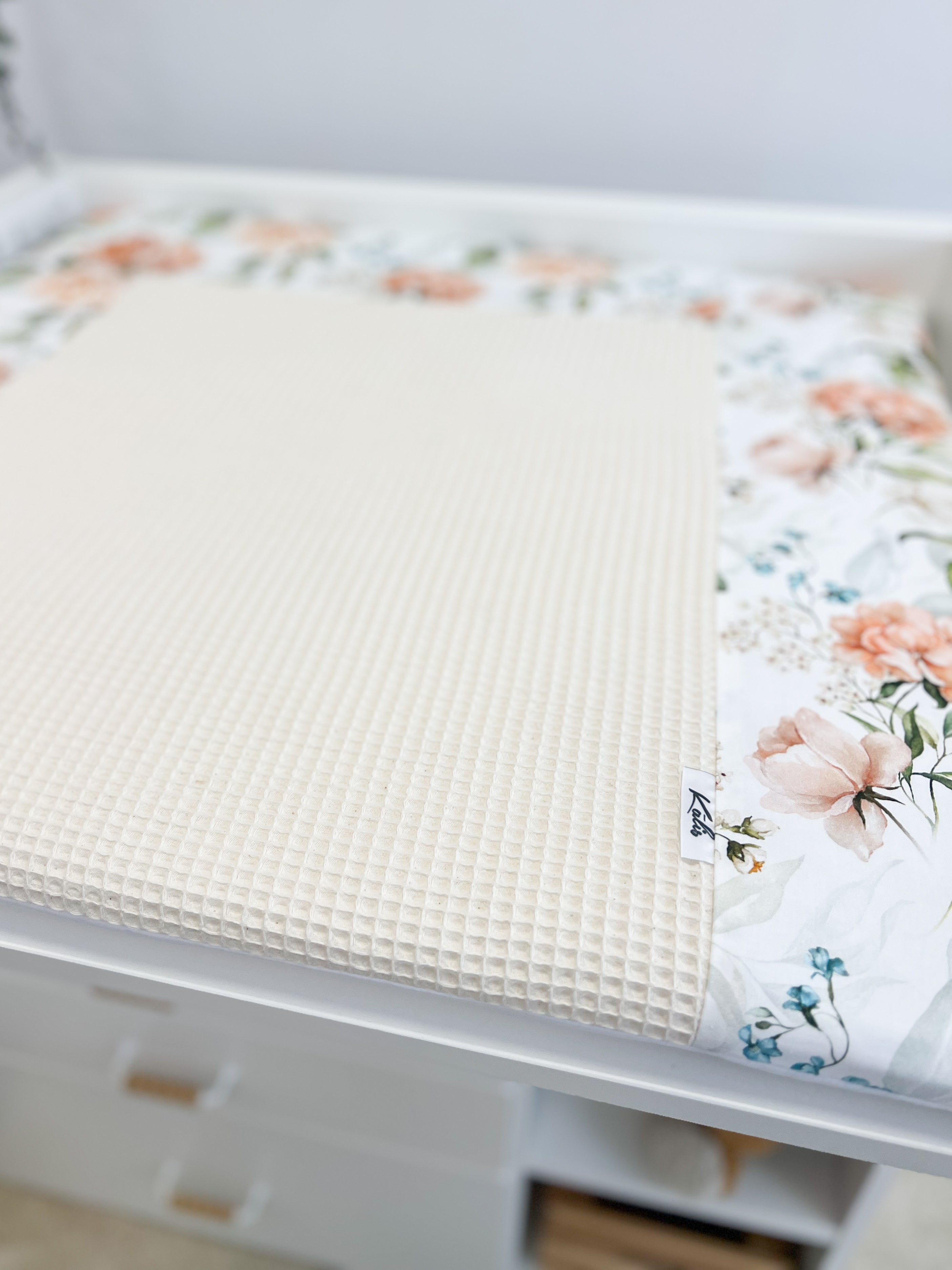 Cotton changing pad - PEONIES