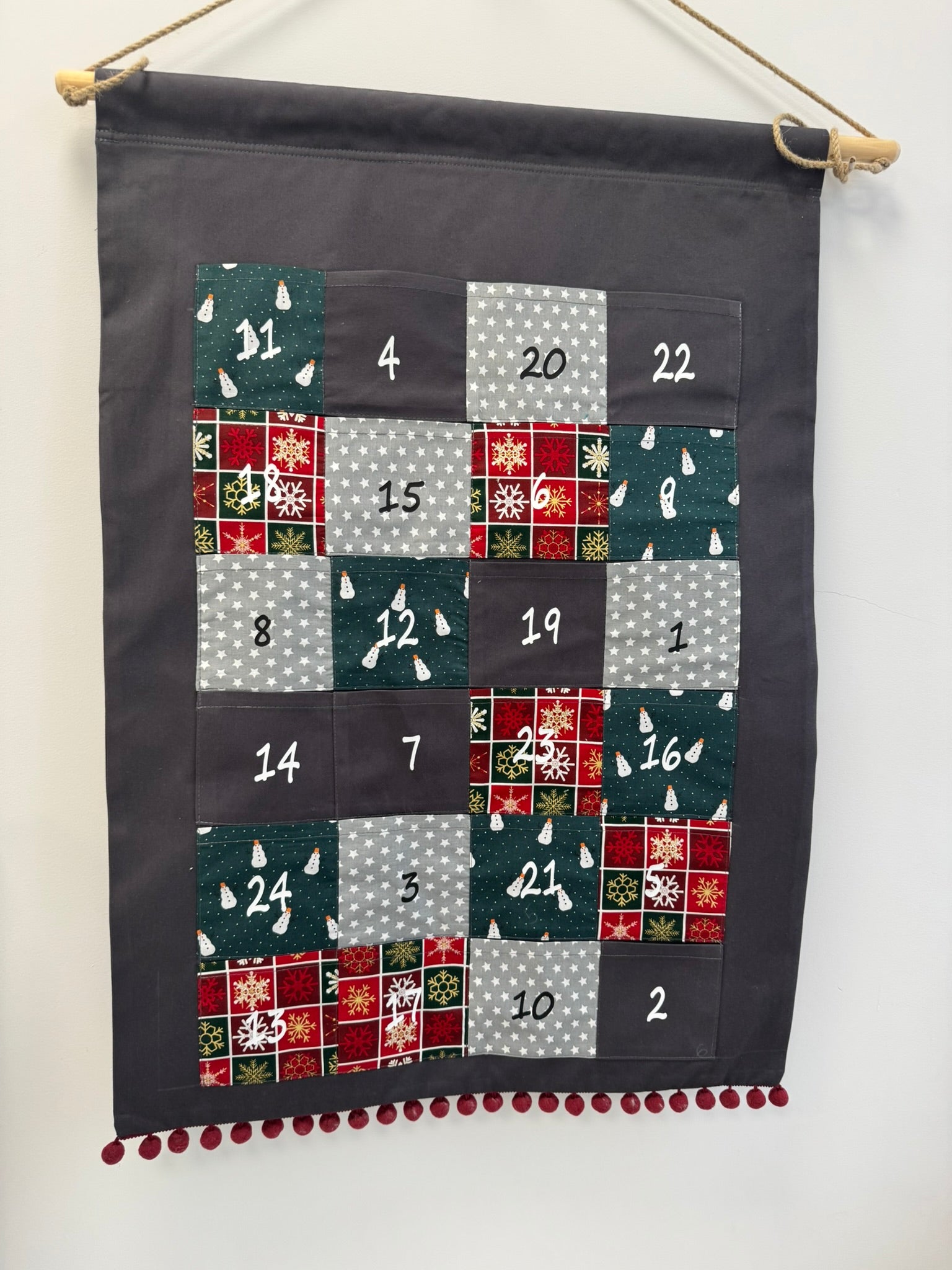 Adventes kalendārs - krāsains