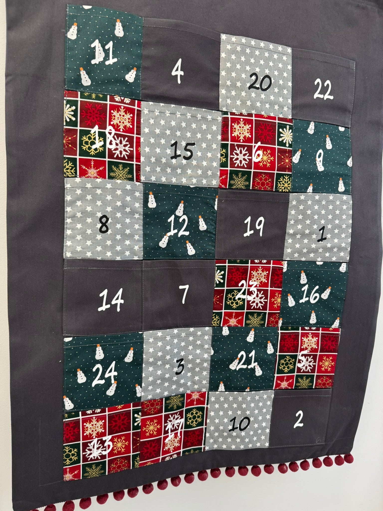 Adventes kalendārs - krāsains