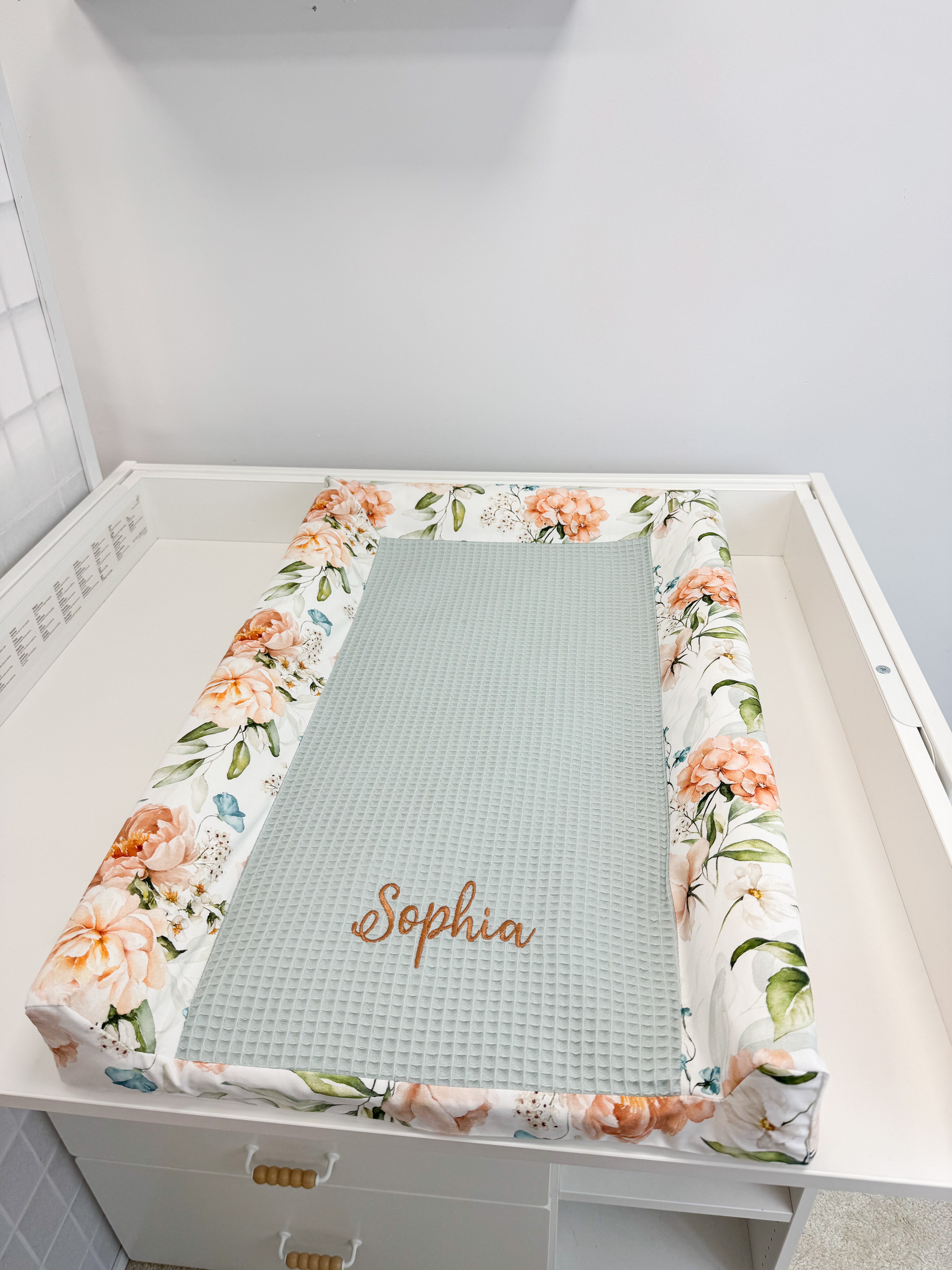 Changing pad cover - Flowers