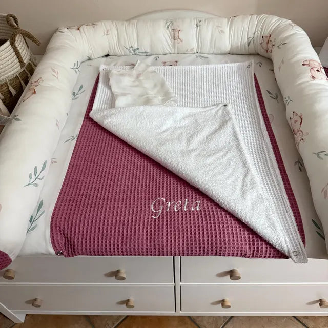 Changing pad cover - Pink train